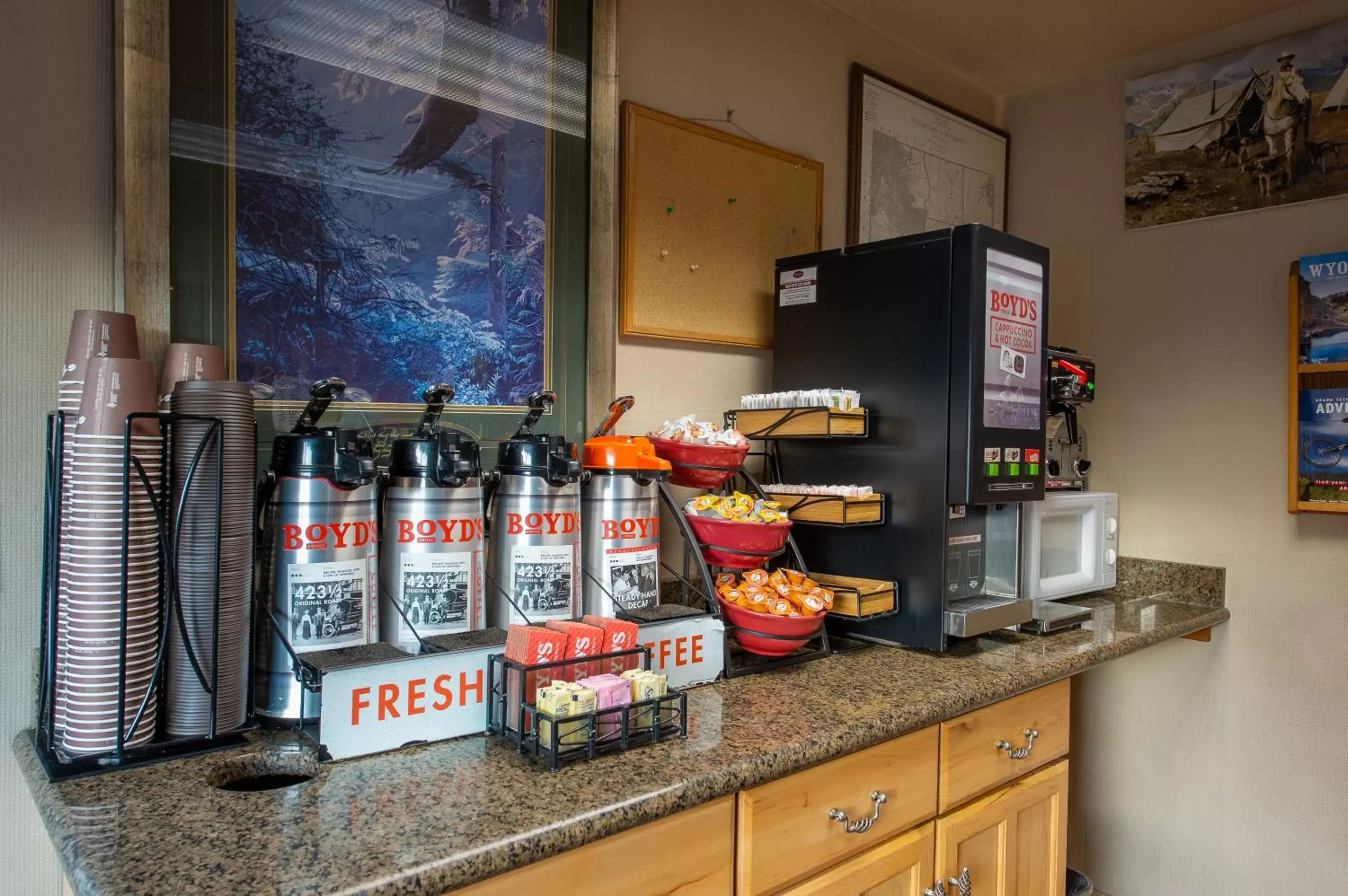 Coffee/tea facilities in Antler Inn