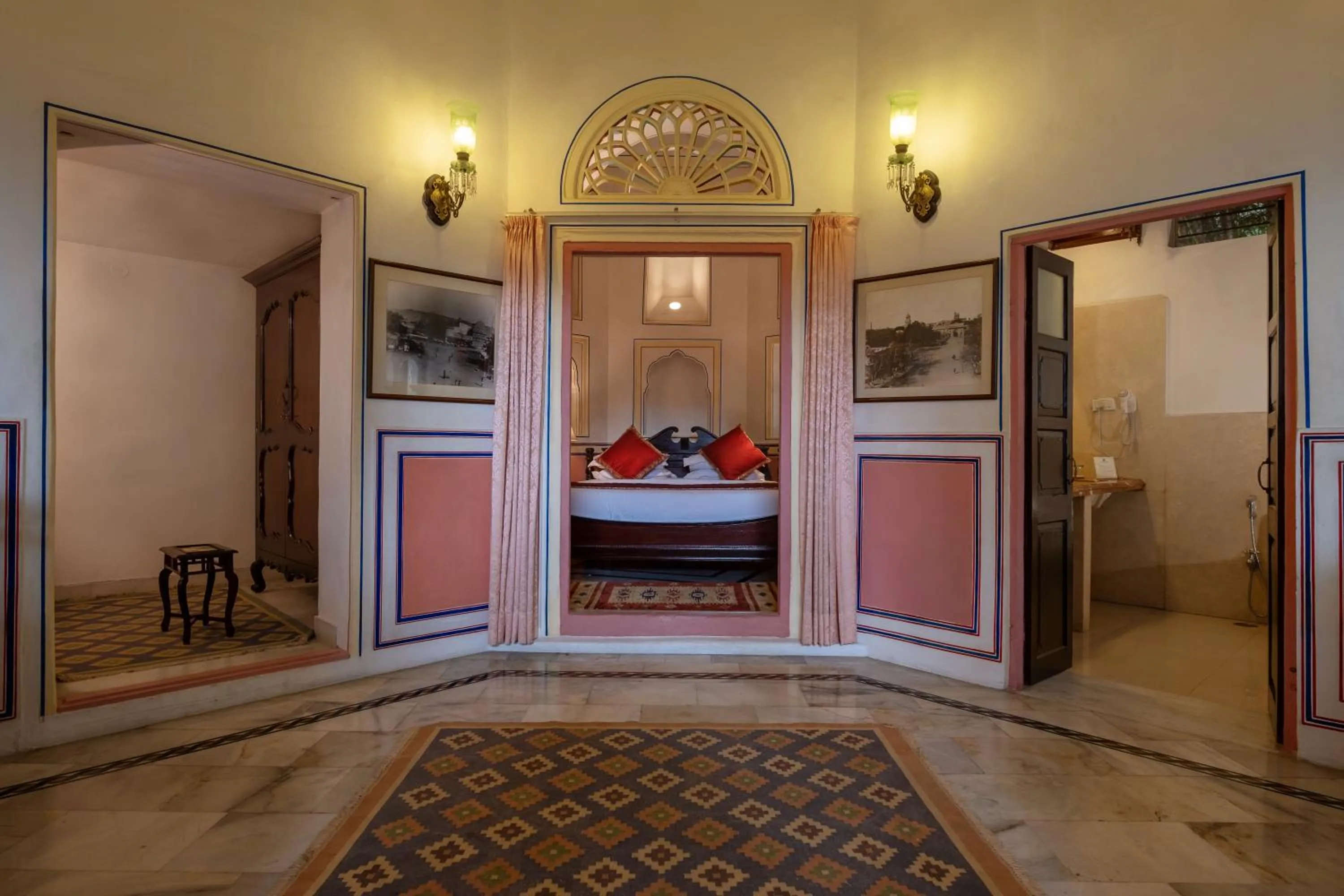 Photo of the whole room, Bed in Hotel Narain Niwas Palace