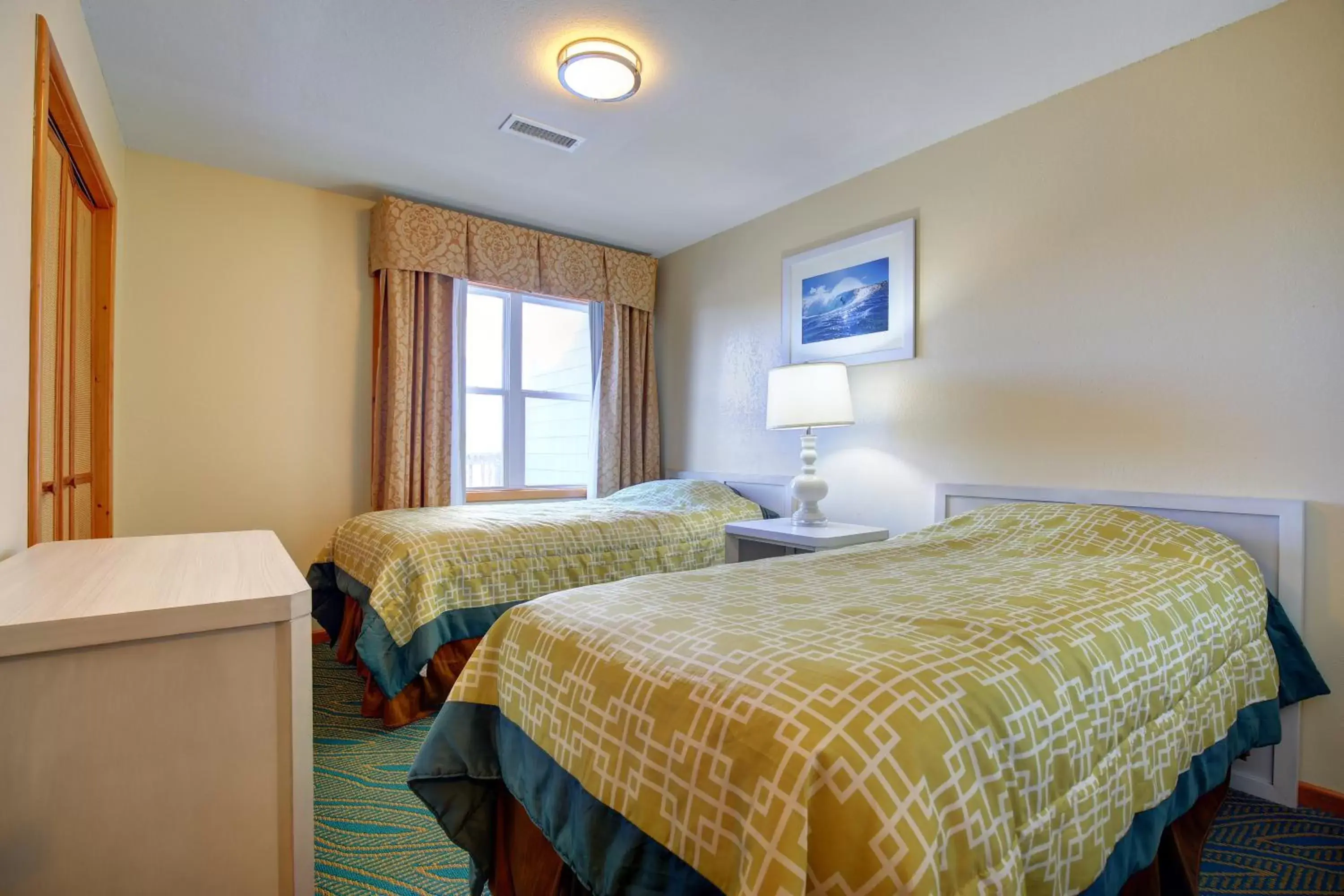 Bedroom in Ocean Pines Resort by Capital Vacations