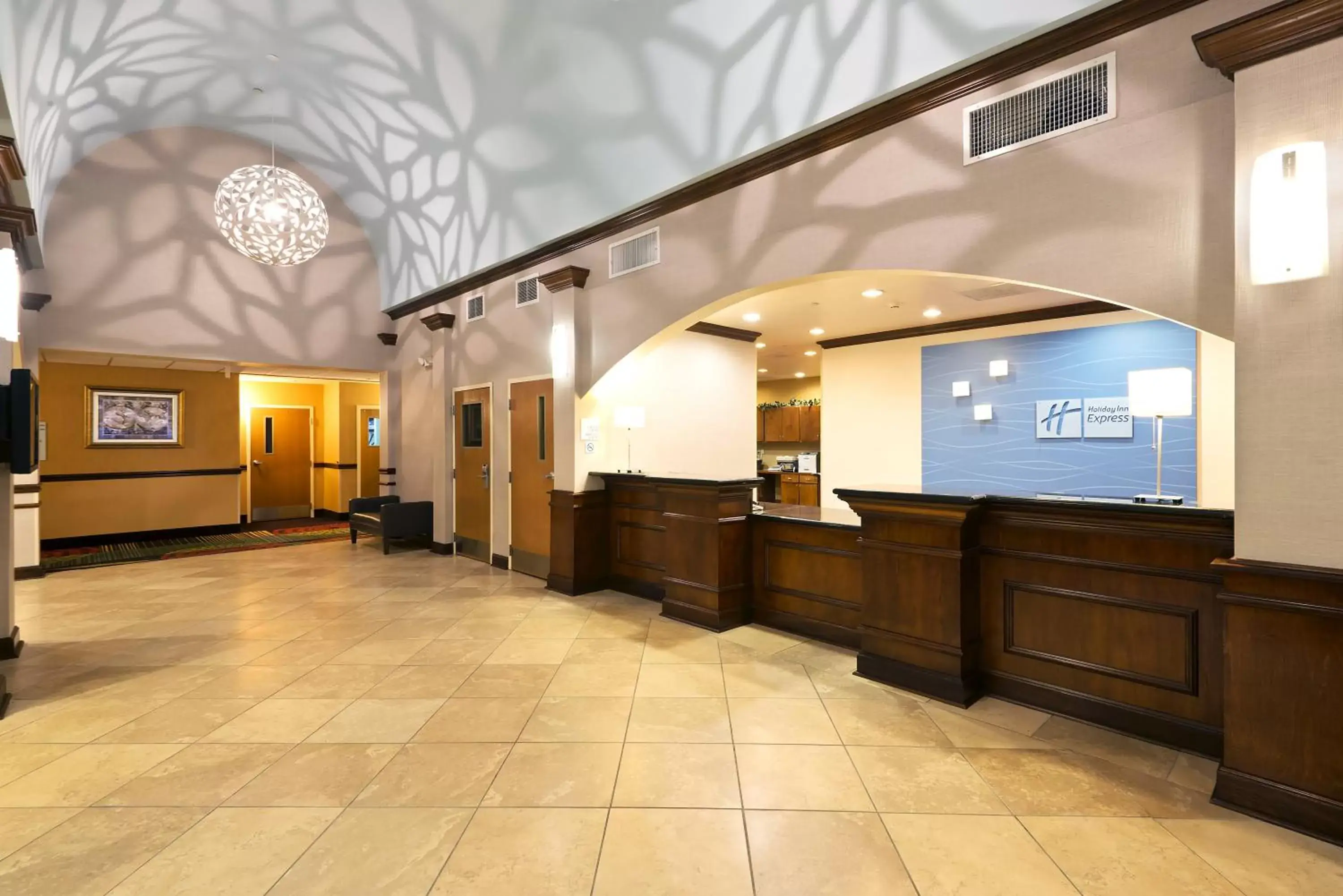 Property building, Lobby/Reception in Holiday Inn Express Suites Little Rock West, an IHG Hotel