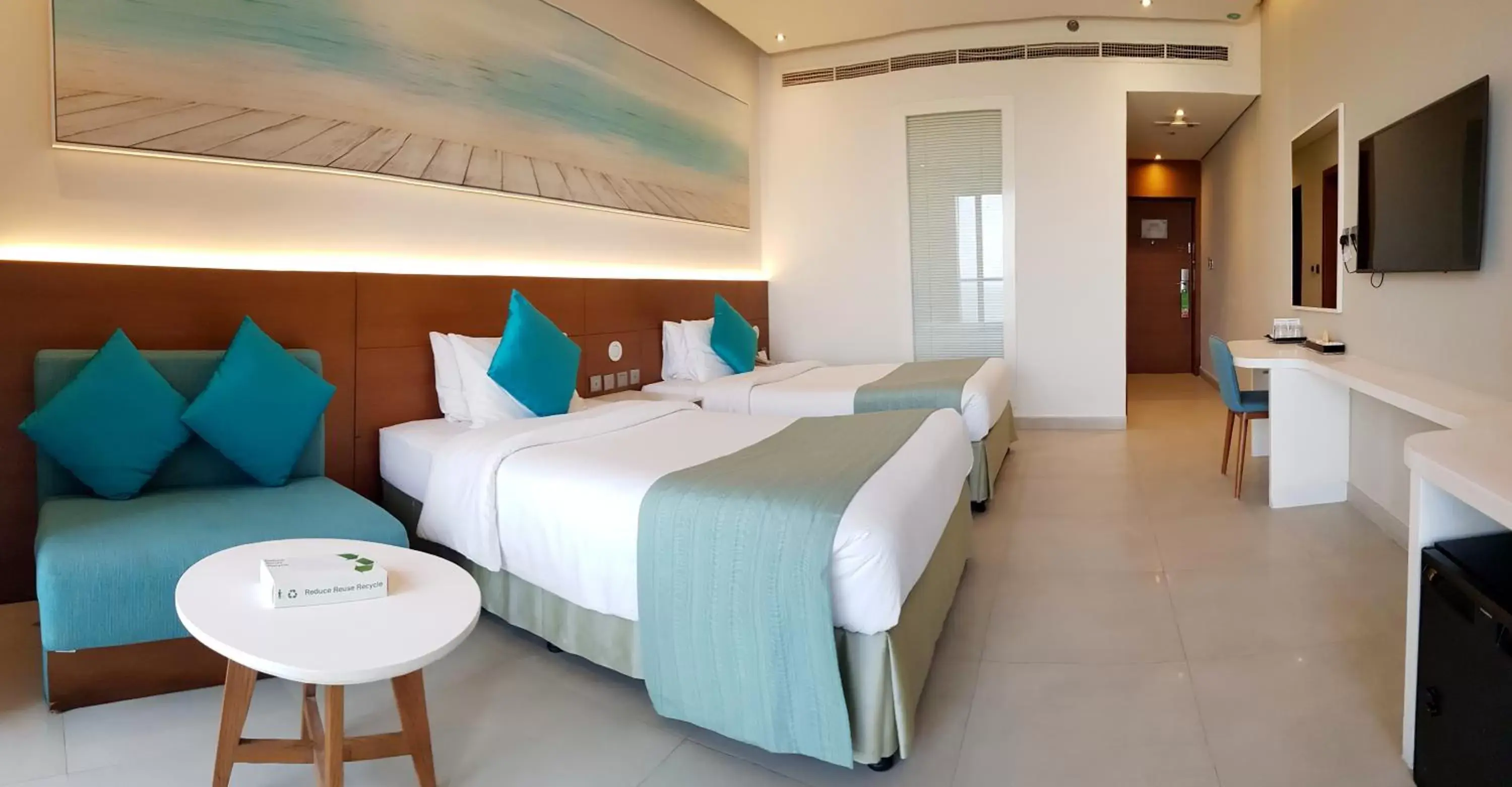 Bedroom, Bed in Wyndham Garden Ajman Corniche