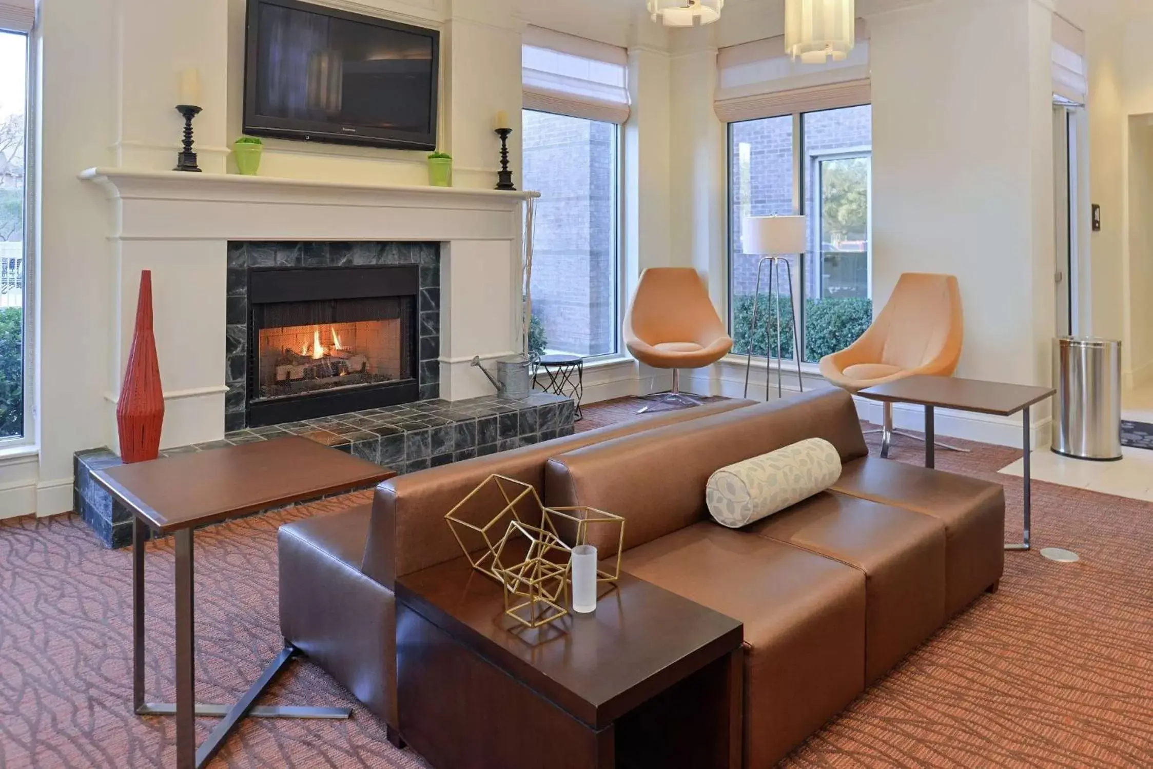 Lobby or reception, Seating Area in Hilton Garden Inn Addison