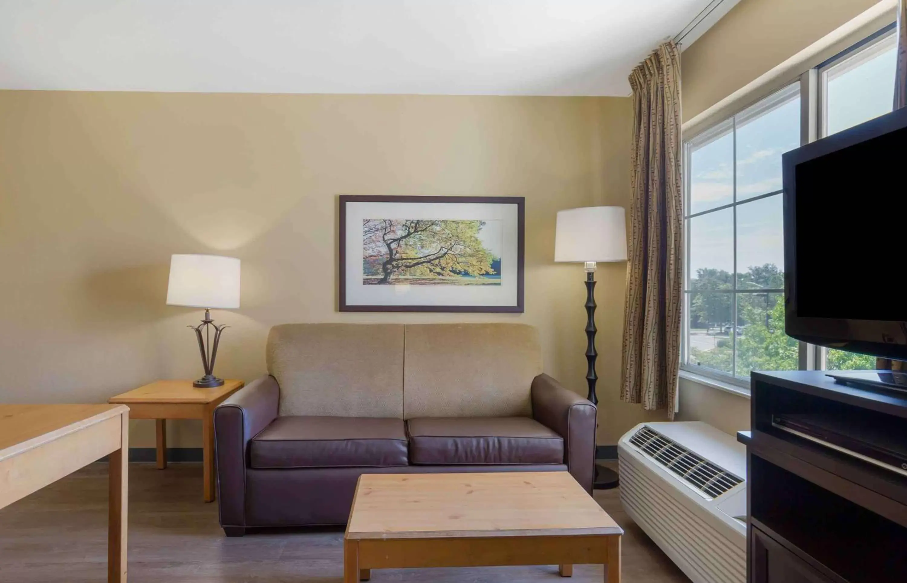 Bedroom, Seating Area in Extended Stay America Suites - Washington, DC - Chantilly - Airport