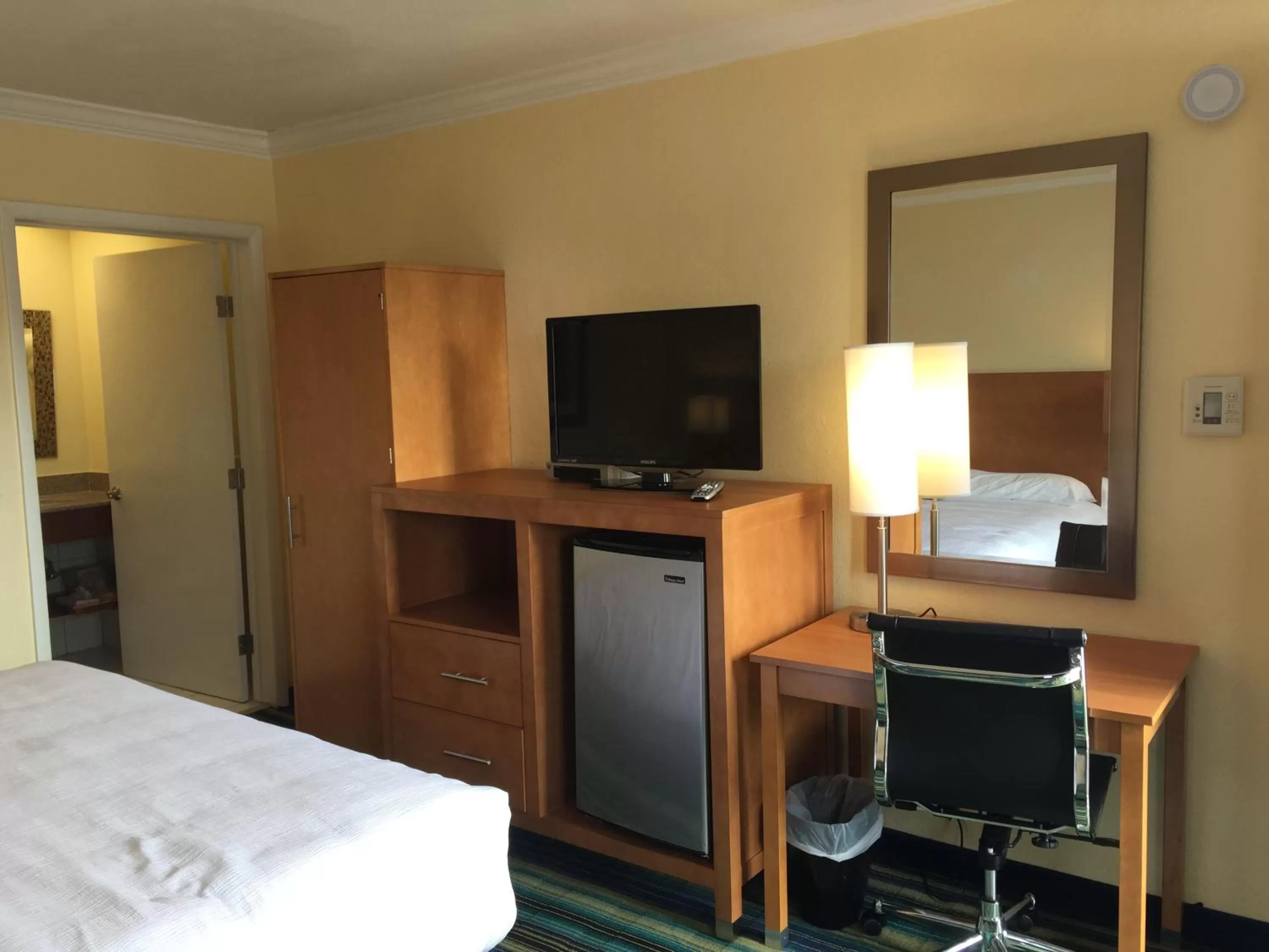 Decorative detail, Bed in Surf Motel