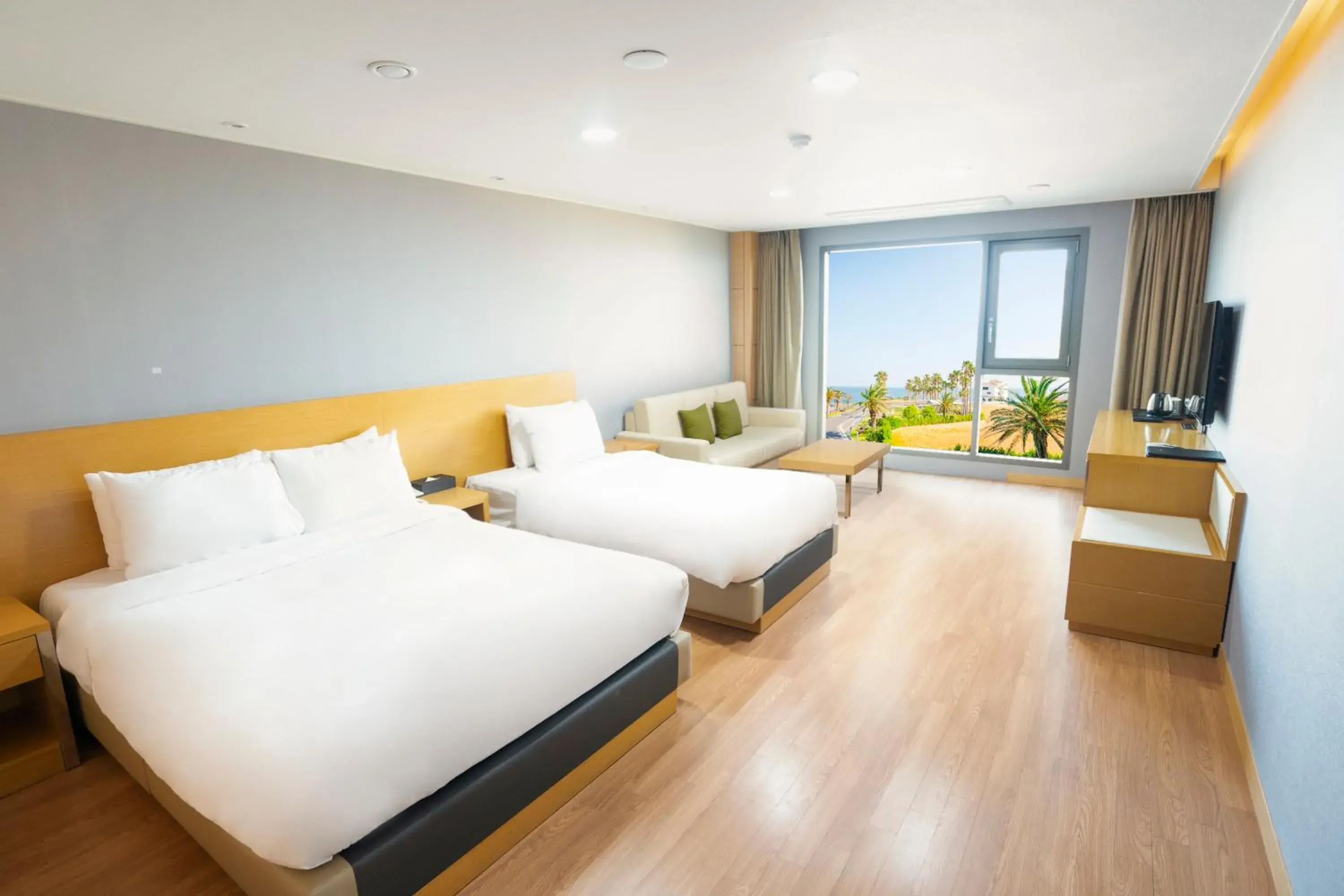 Photo of the whole room in Uni Hotel Jeju
