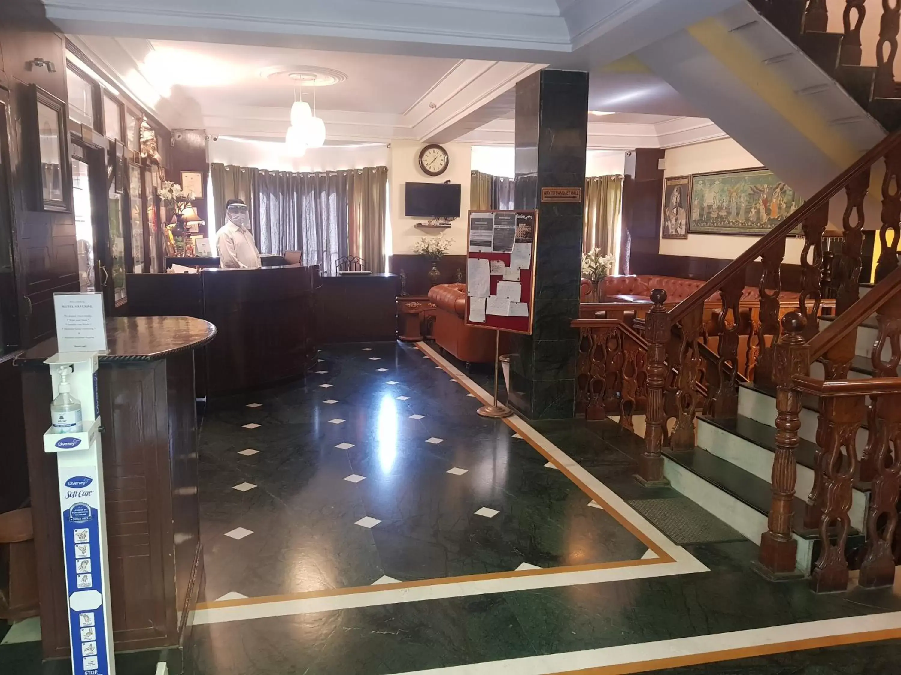 Lobby or reception in Hotel Silverine Lobby or reception in Hotel Silverine