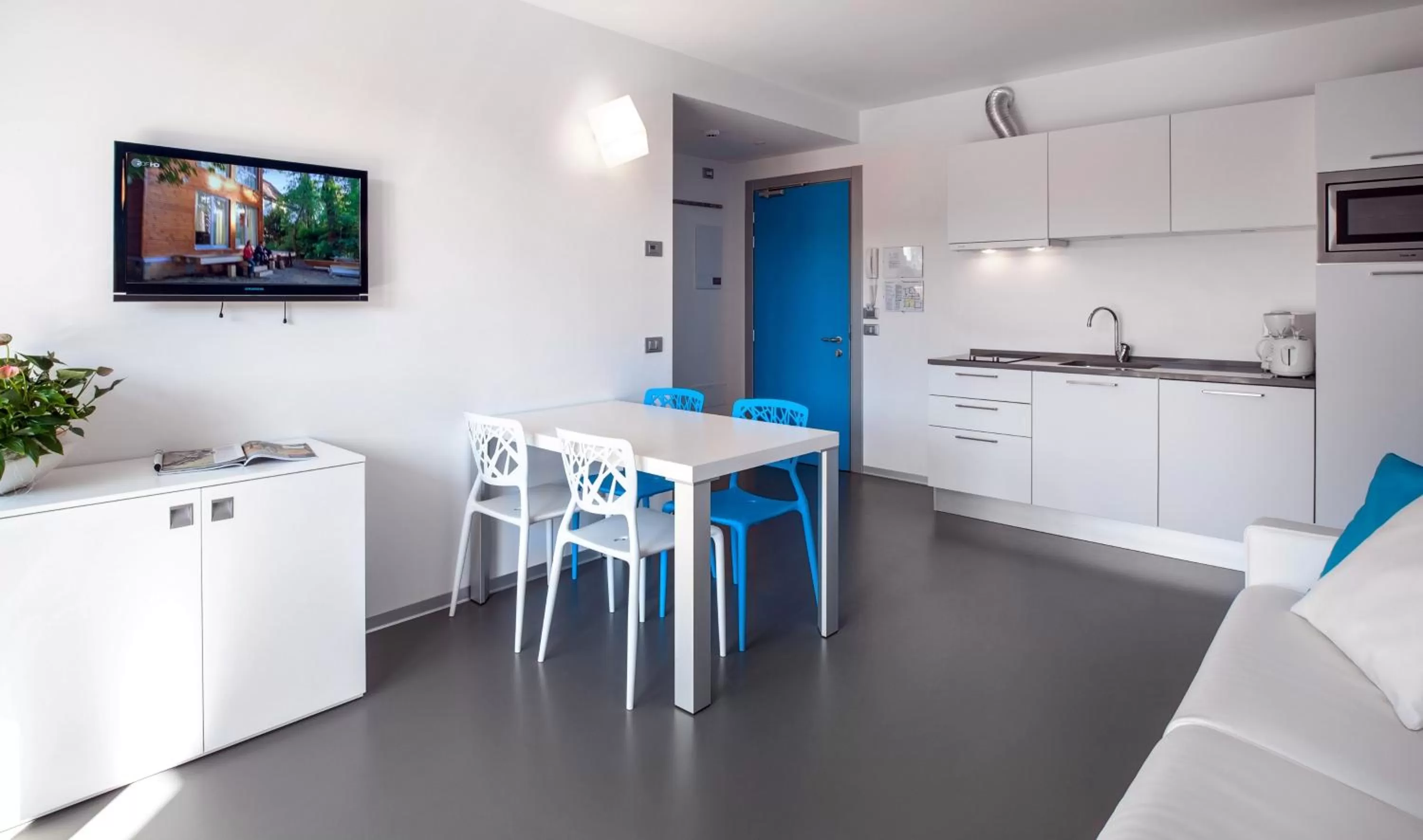 Kitchen or kitchenette in Gardabike Residence