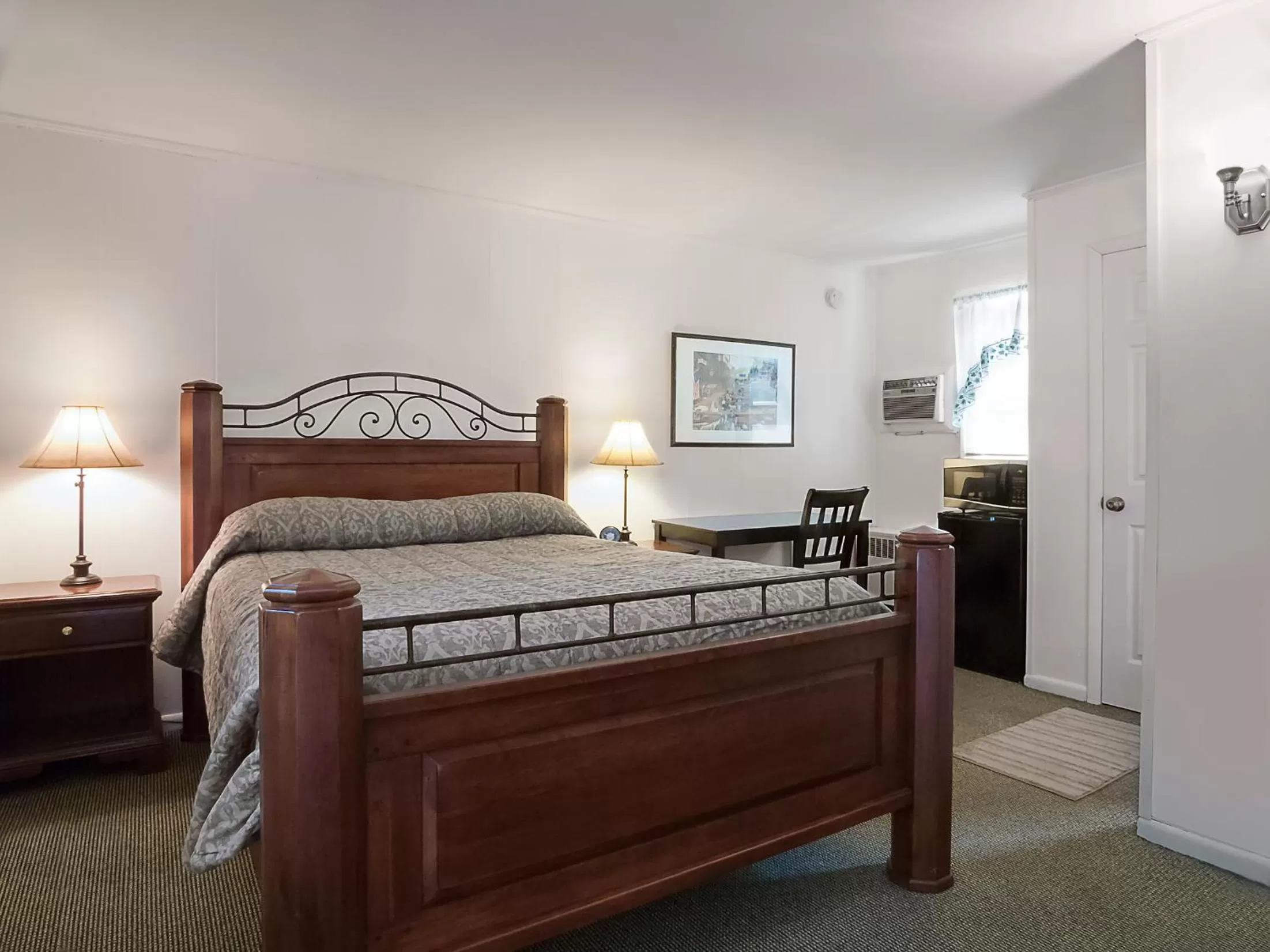 Queen Room in Birches Motel