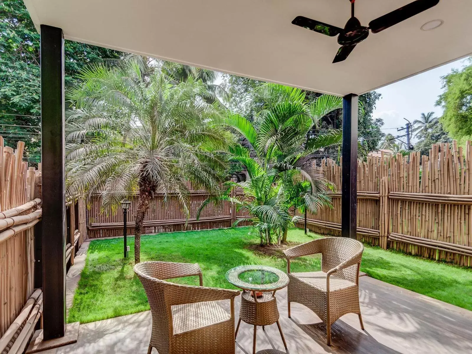 Garden Side Room in Acron Seaway Resort Garden Side Room in Acron Seaway Resort