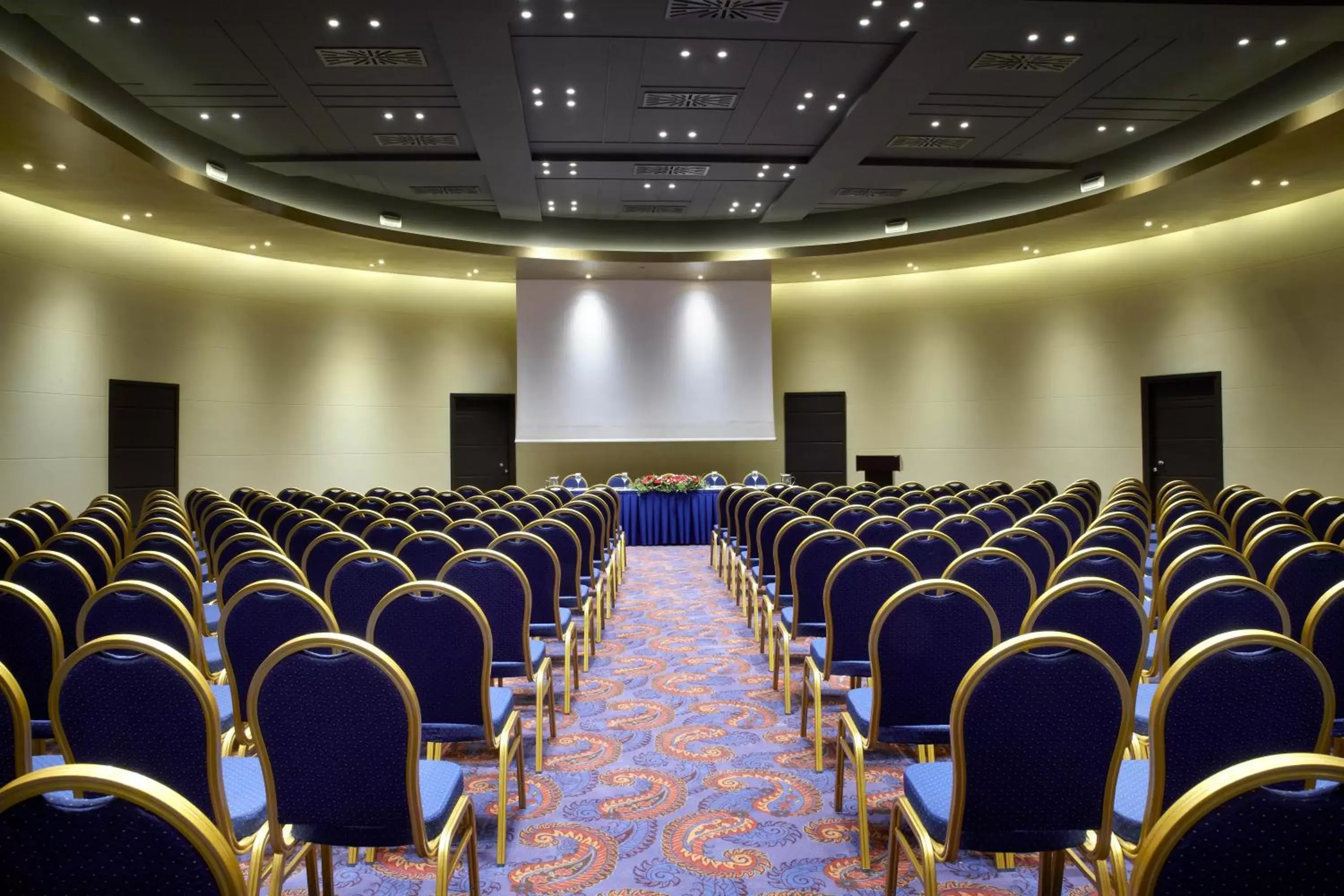 Business facilities in Wyndham Grand Athens