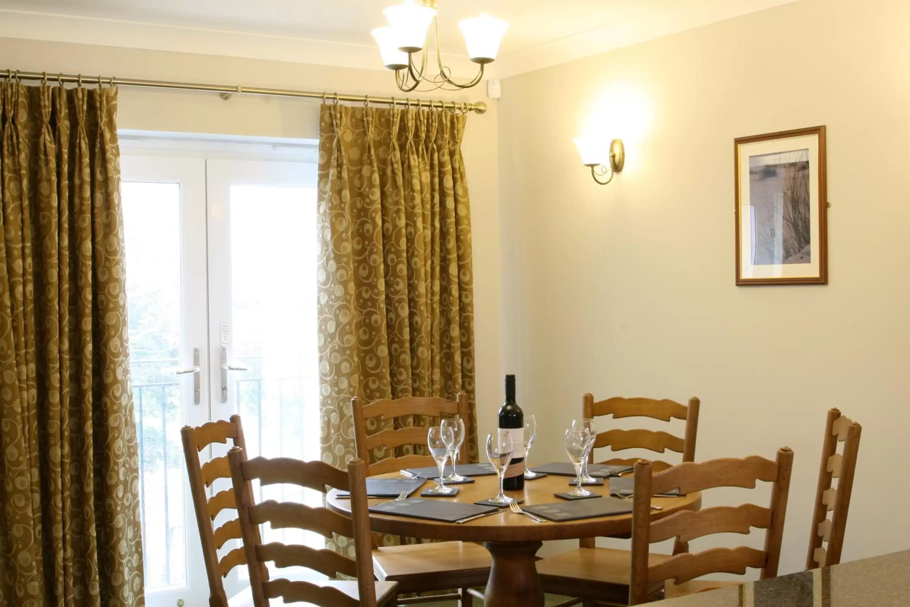 Dining Area in Porth Veor Manor Villas & Apartments