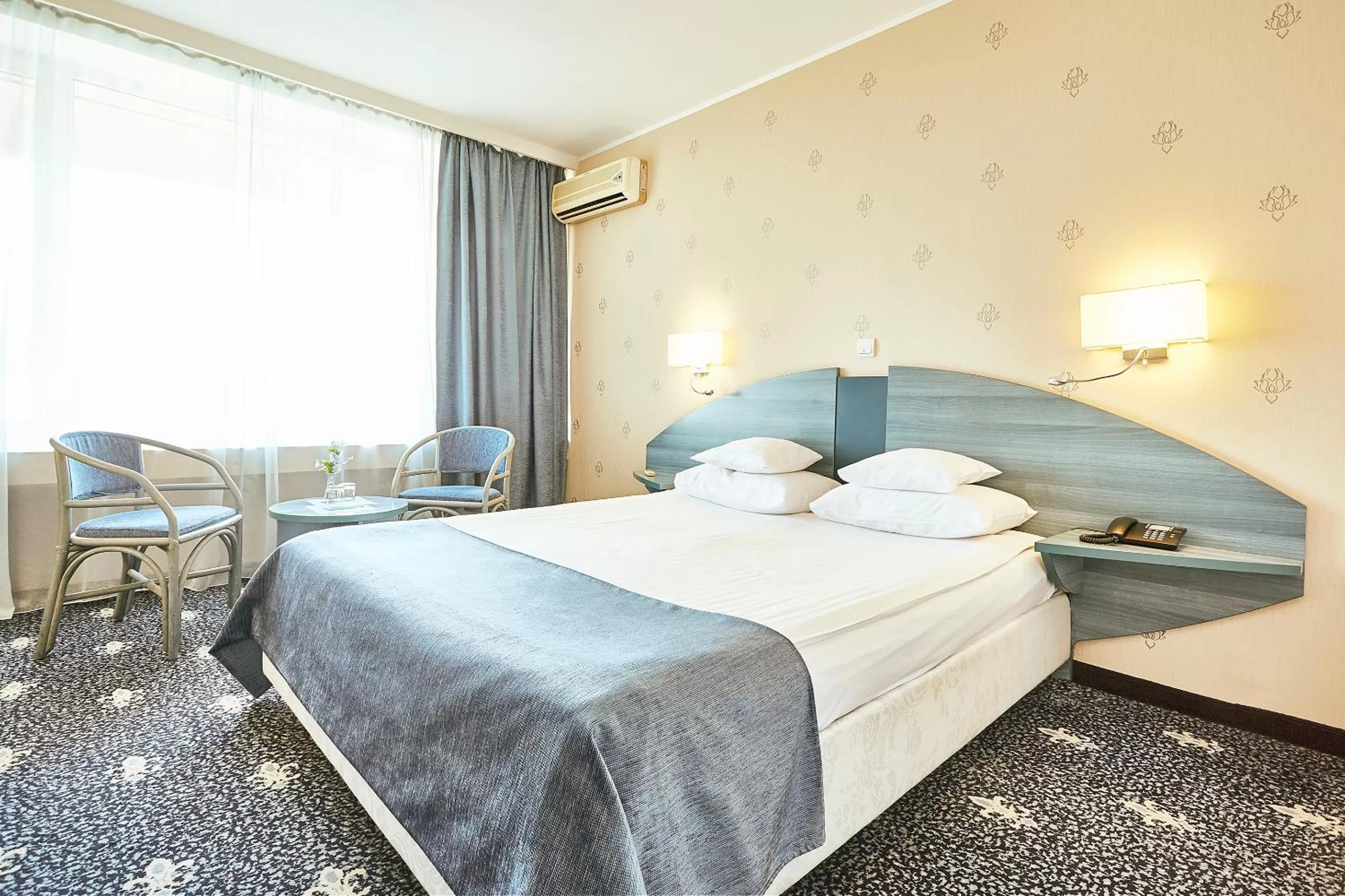 Bedroom, Bed in Continental Drobeta Turnu Severin