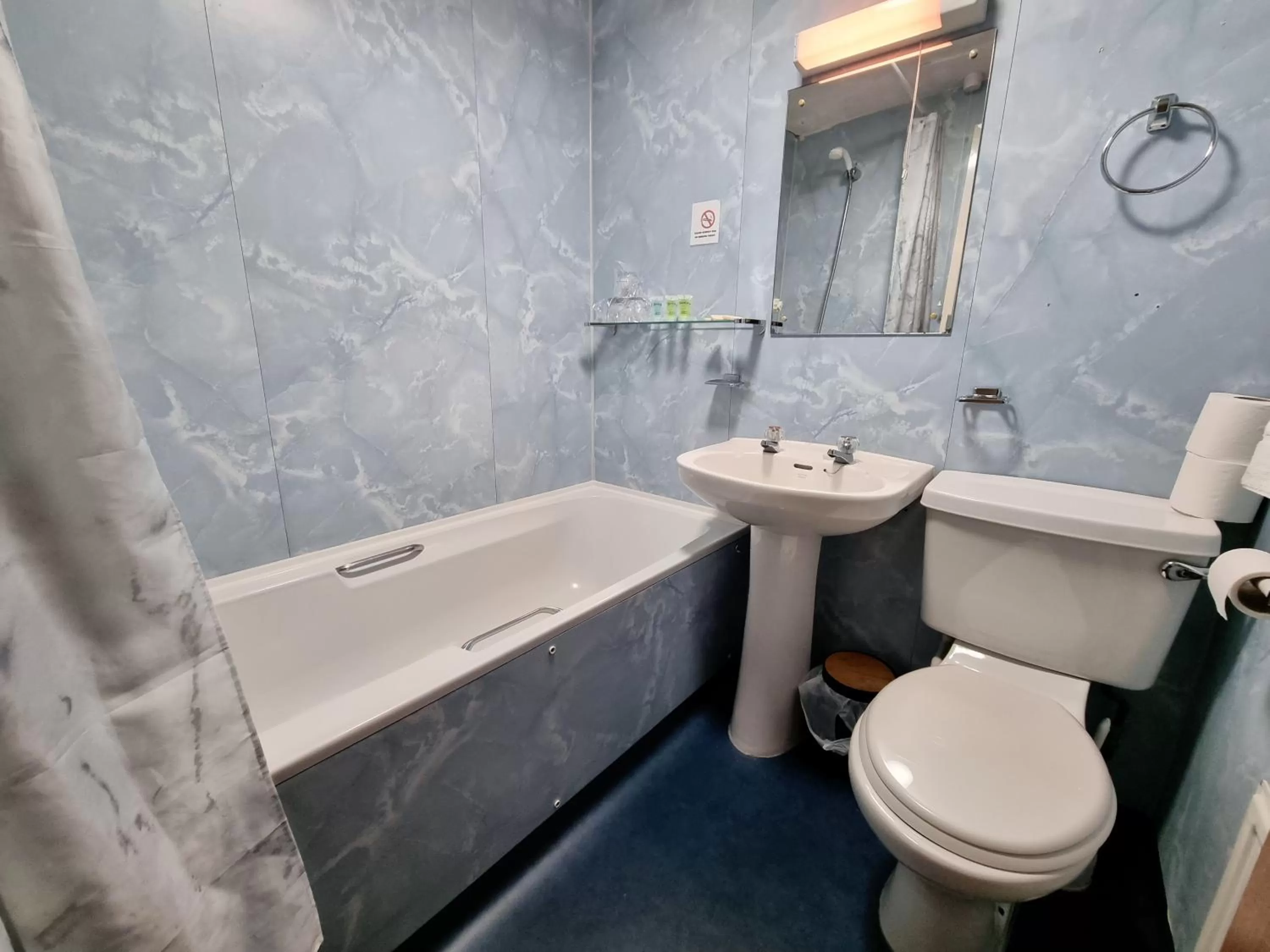 Bathroom in The Sportsmans Inn Limited