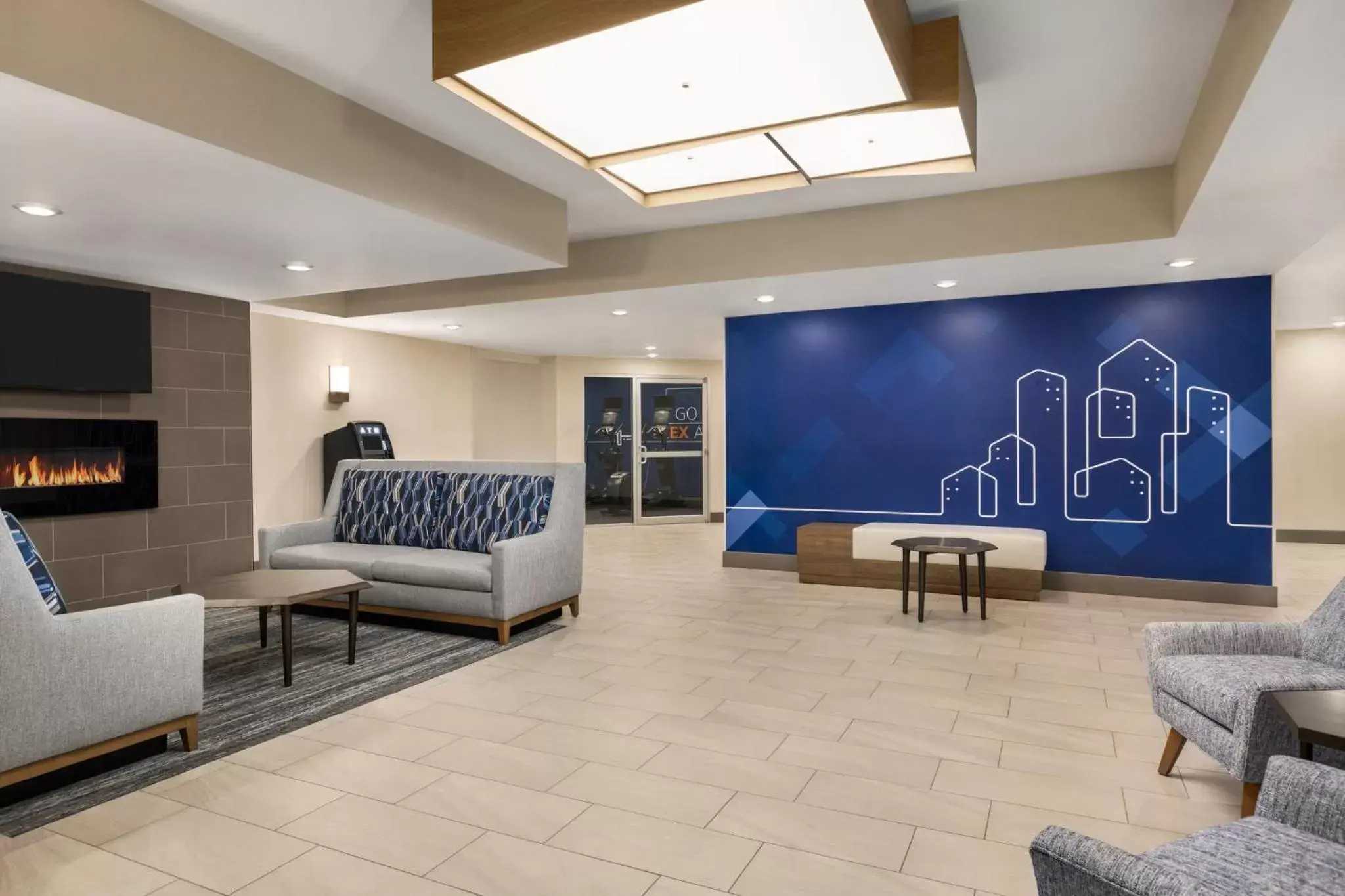 Property building, Lobby/Reception in Holiday Inn Express & Suites Evansville Downtown, an IHG Hotel