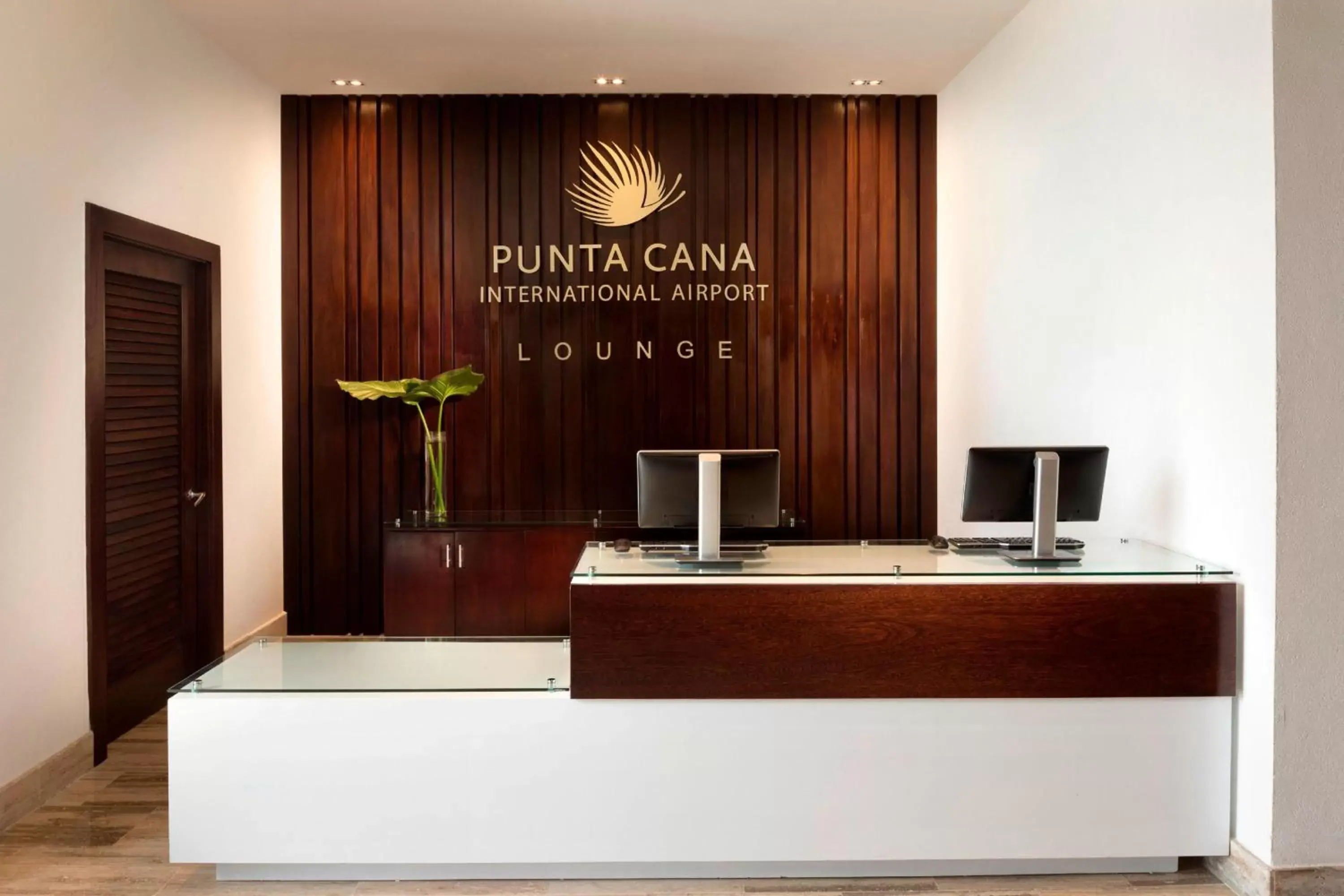 Lounge or bar, Lobby/Reception in The Westin Puntacana Resort & Club