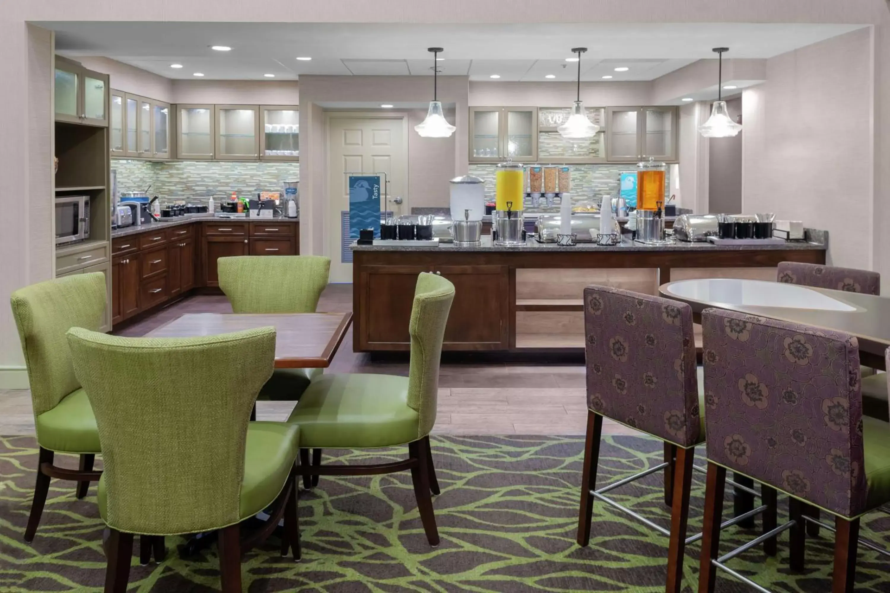 Breakfast, Restaurant/Places to Eat in Homewood Suites by Hilton Tallahassee