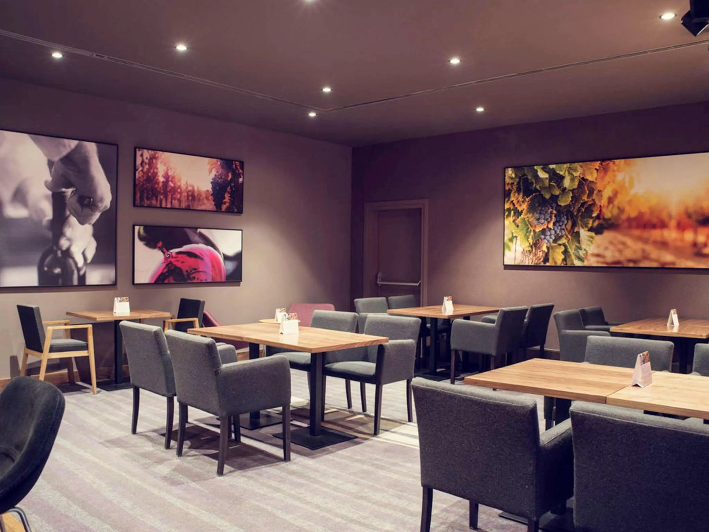 Restaurant/places to eat in Mercure Gdynia Centrum