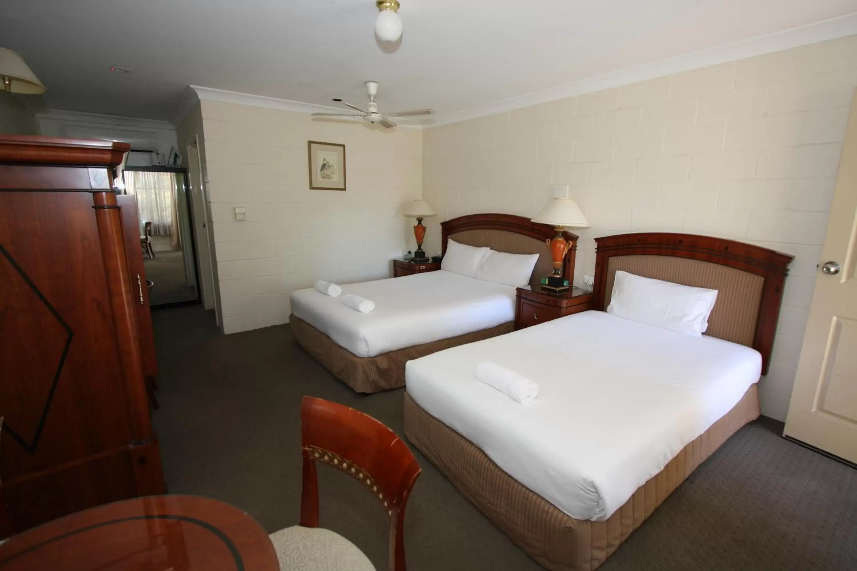 Photo of the whole room, Bed in Picton Valley Motel Australia