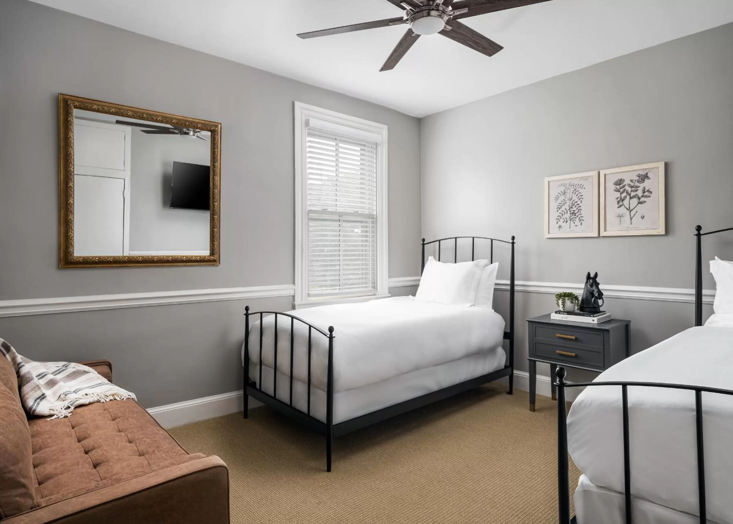 Bed in Flag House Inn