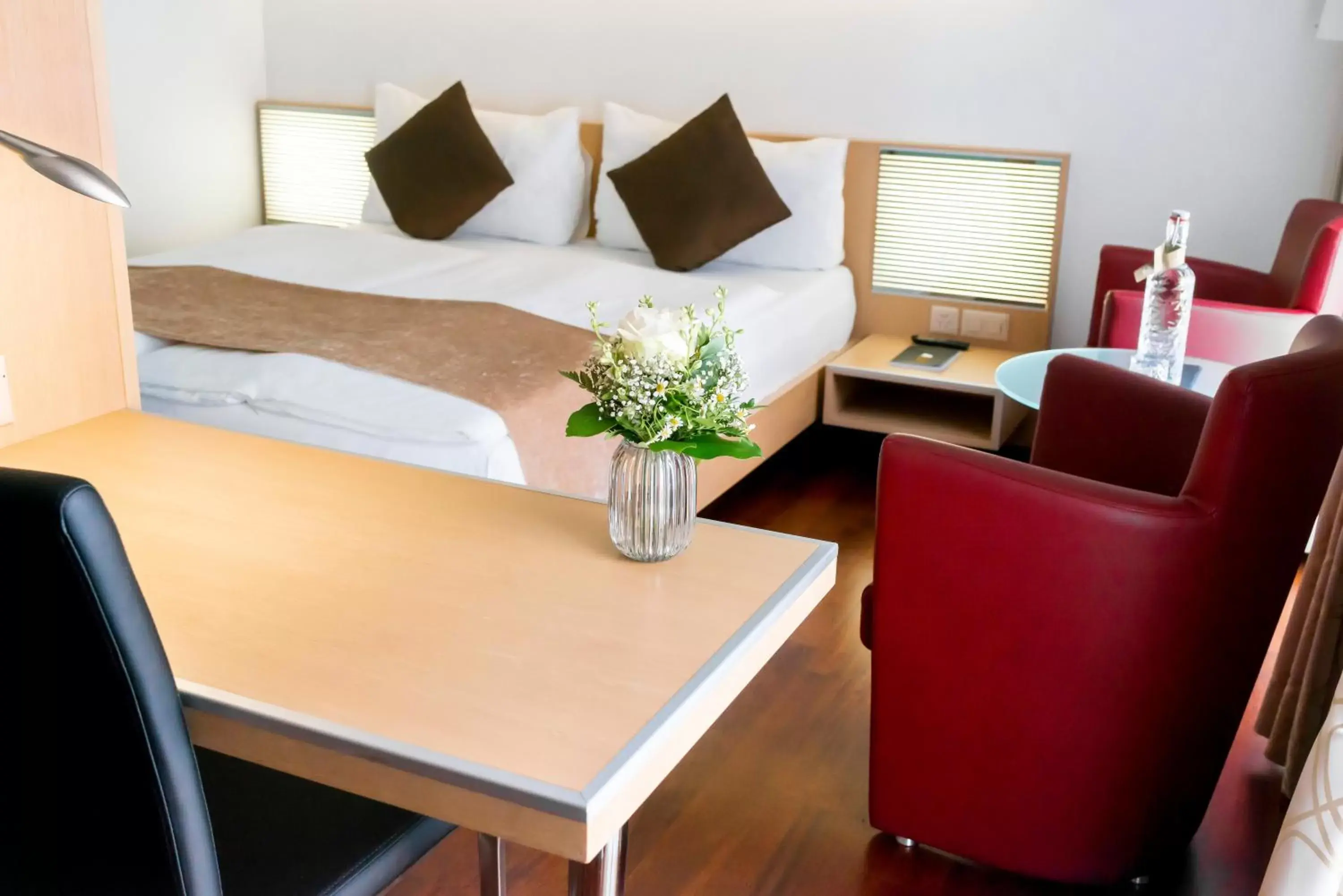 Bedroom in Hotel Krone Unterstrass