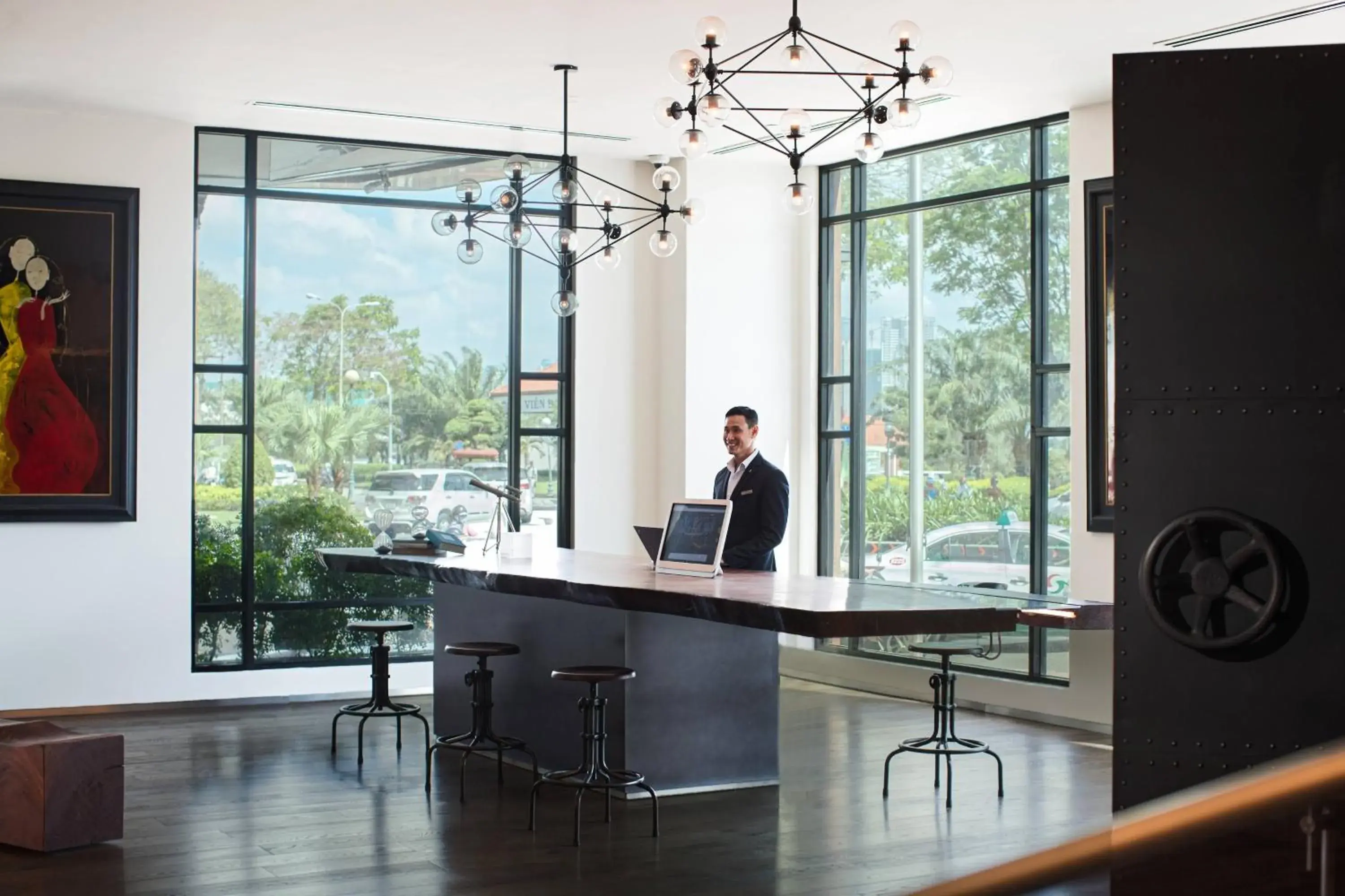 Lobby or reception in Renaissance Riverside Hotel Saigon