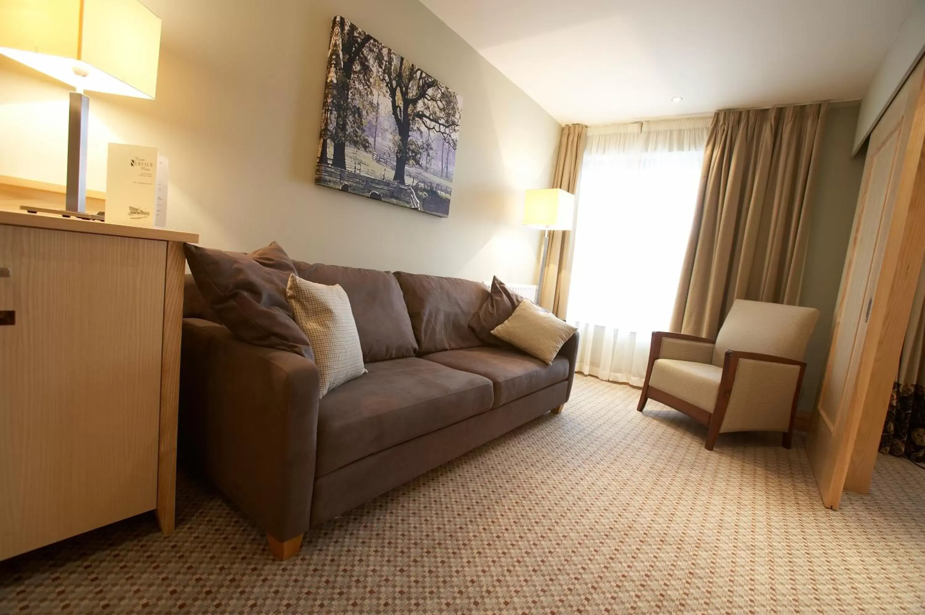 Living room, Seating Area in Lancaster House Hotel