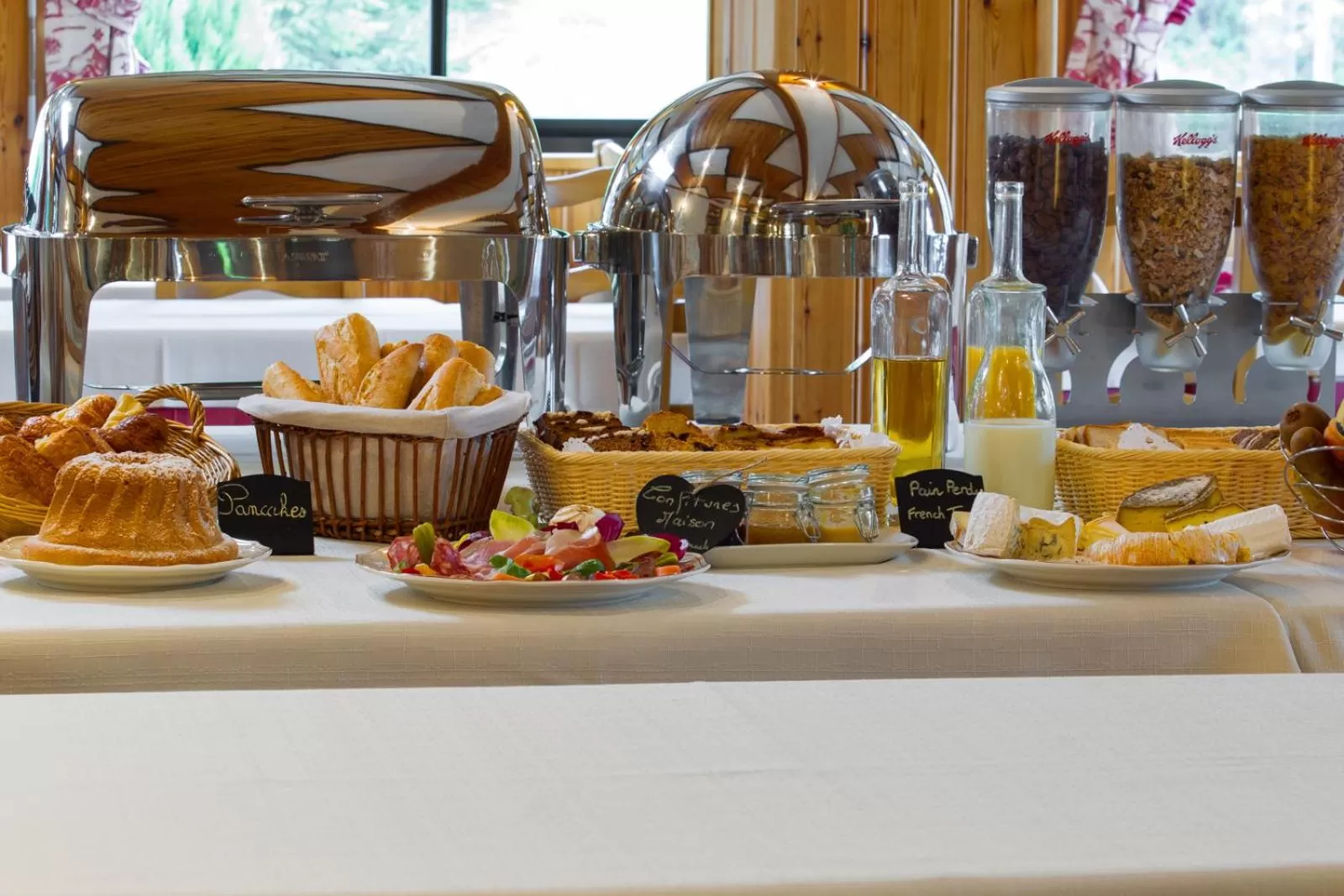 Food in Hôtel Le Sporting