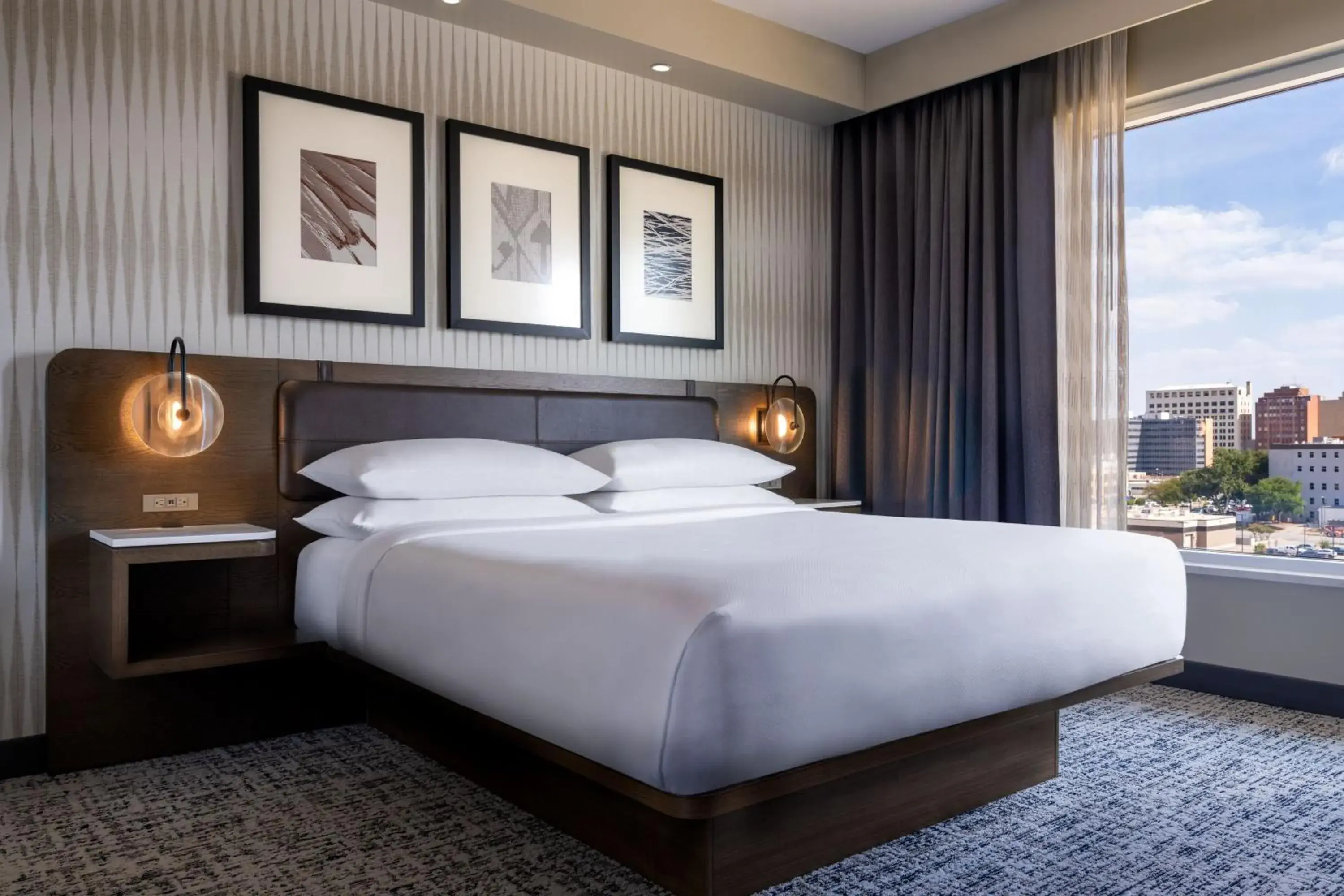 Bedroom, Bed in Delta Hotels by Marriott Wichita Falls Convention Center