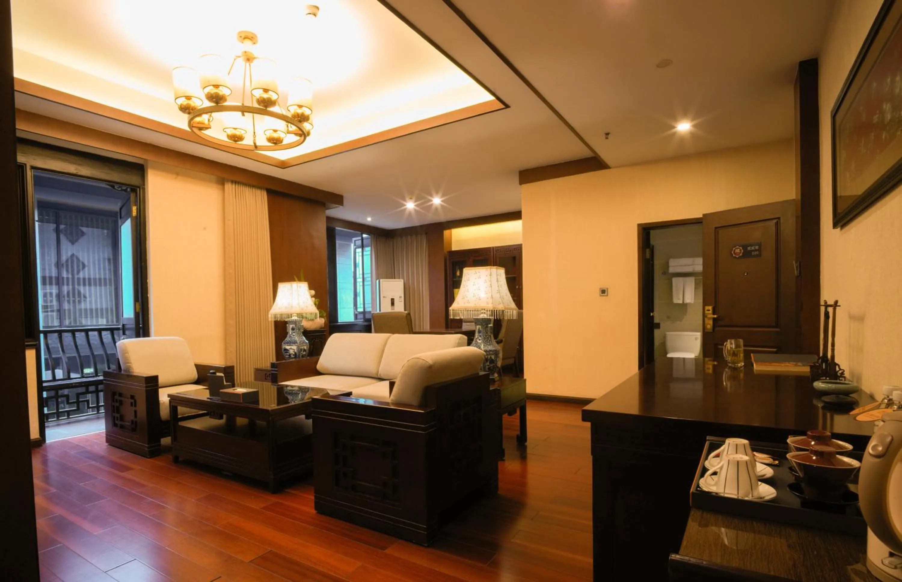 Living room, Bed in Buddha Zen Hotel