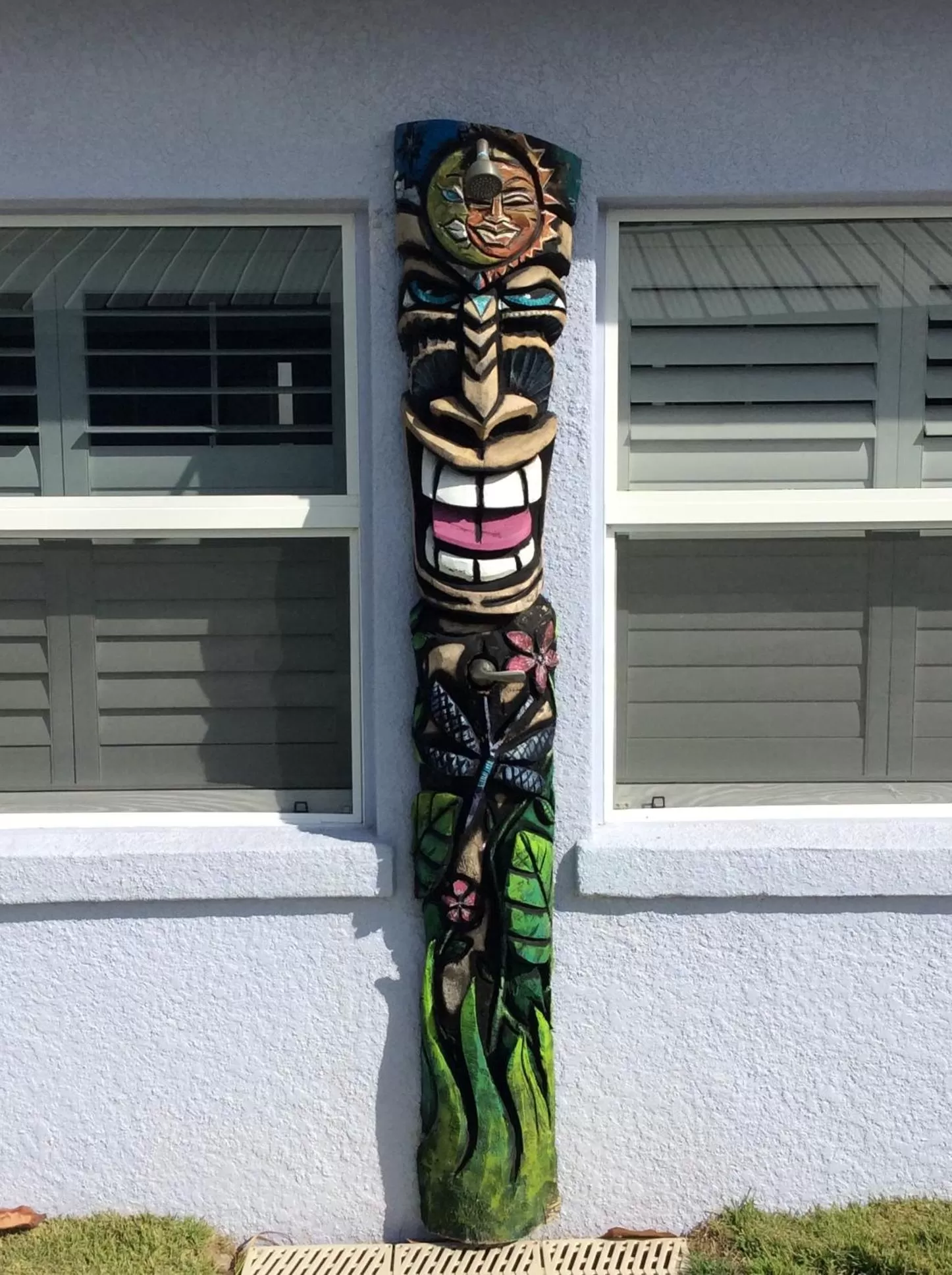 Decorative detail in Lost Inn Paradise