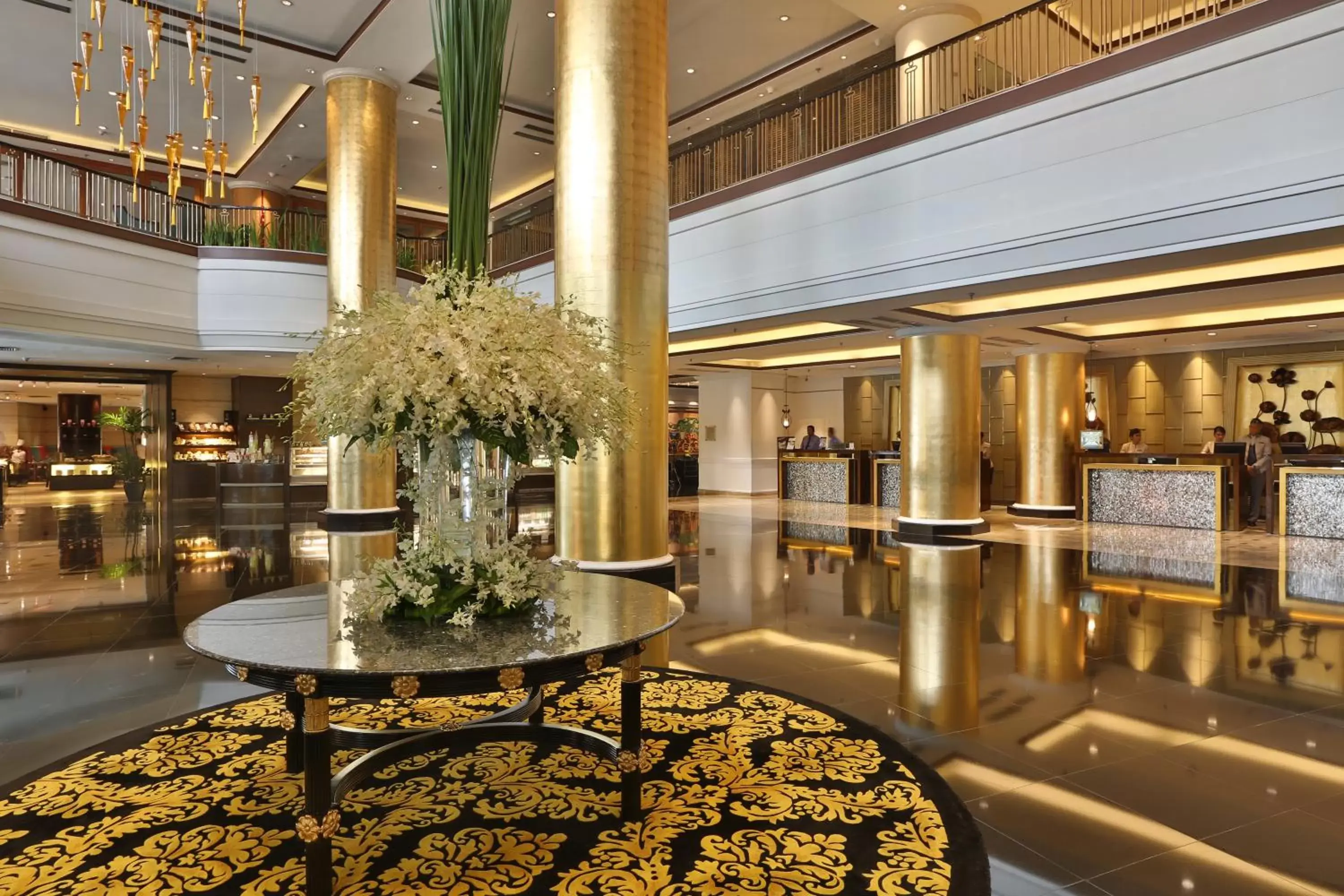 Lobby or reception in Dusit Thani Manila