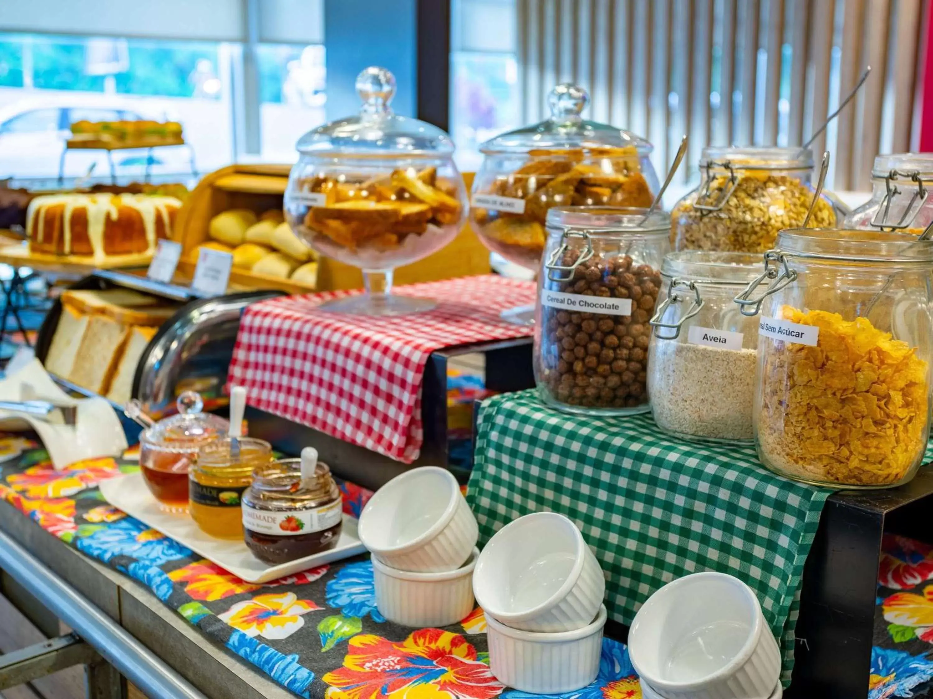 Breakfast, Food in ibis Manaus Aeroporto