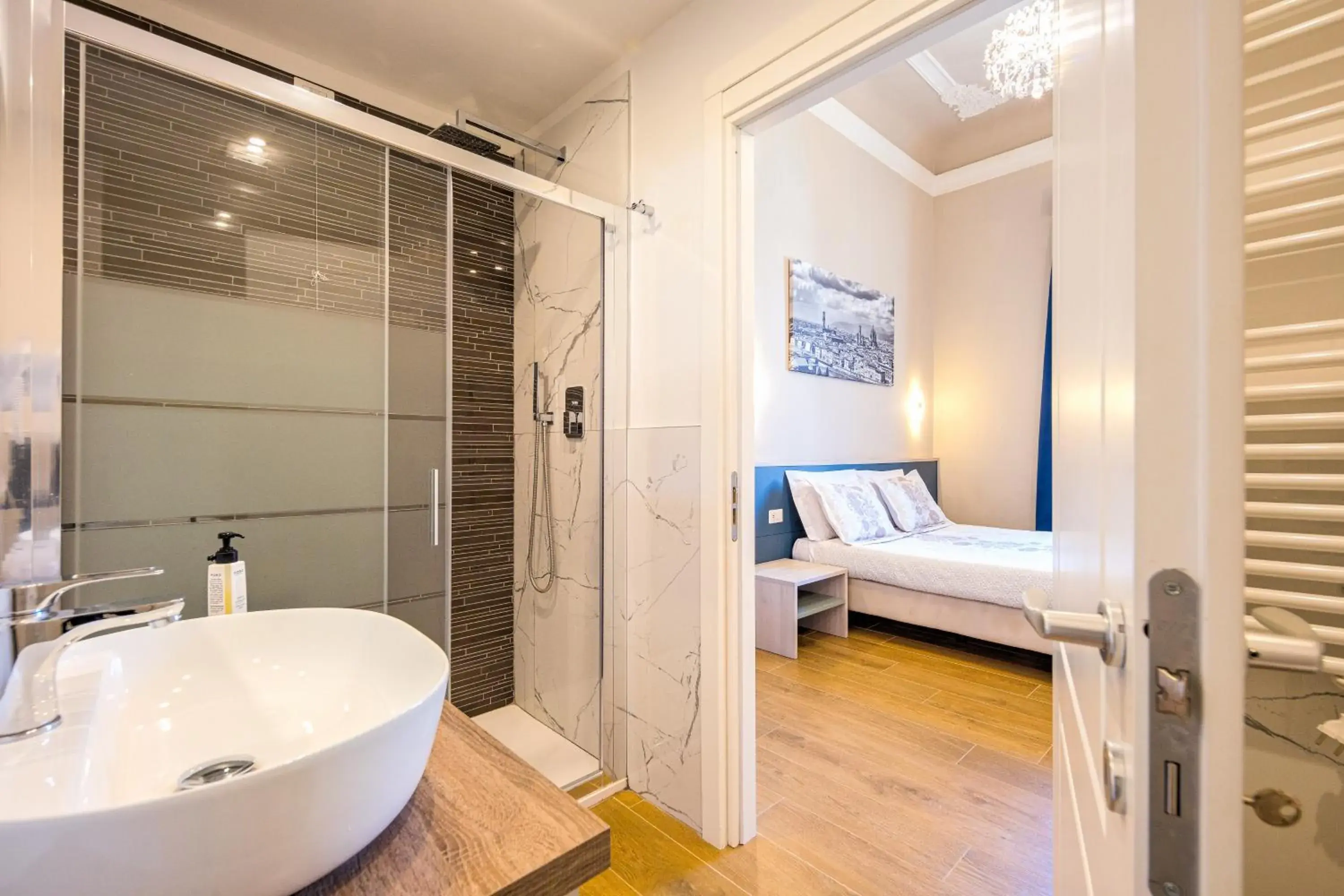 Bathroom in Hotel Bijou