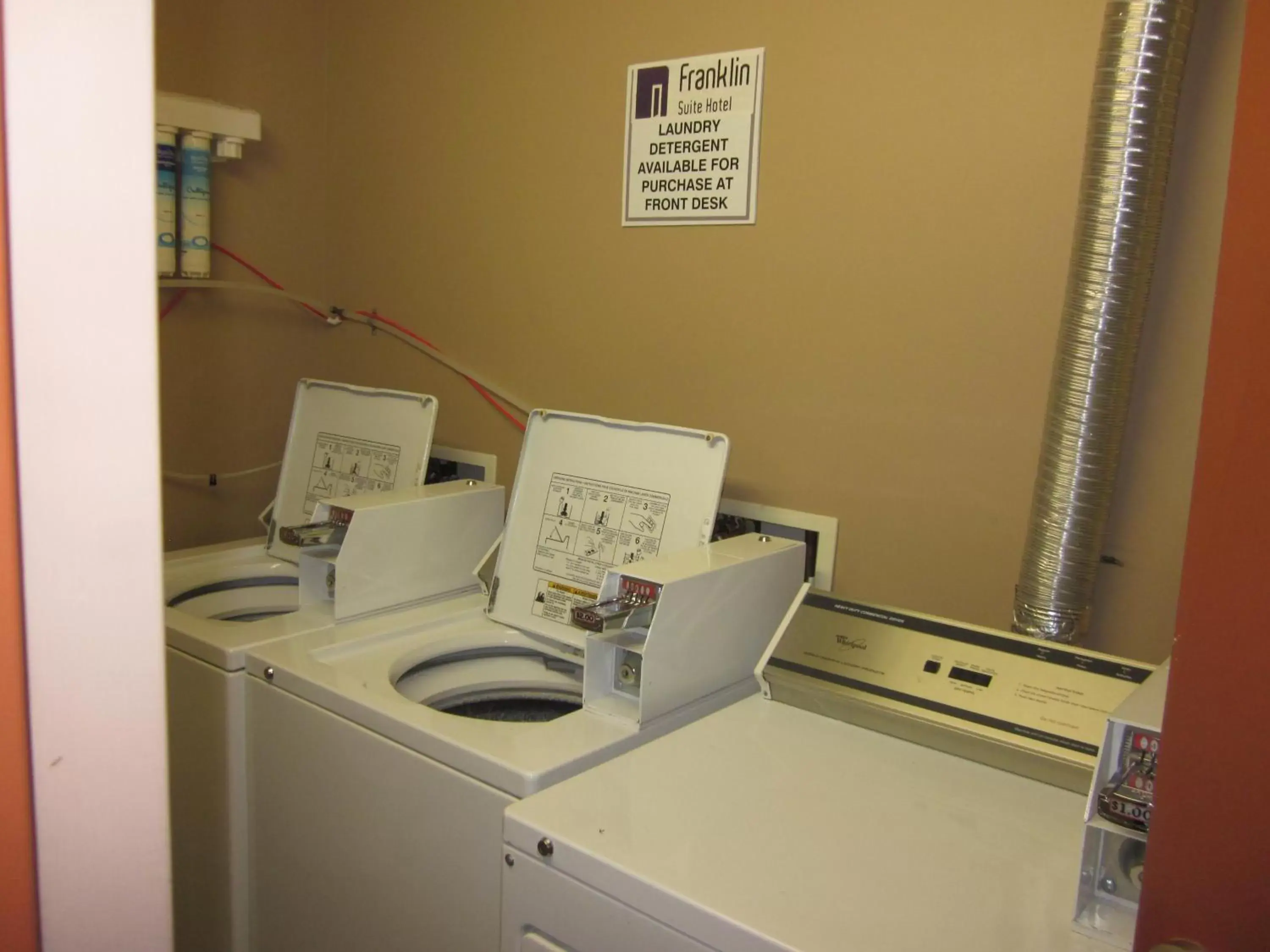 Area and facilities, Kitchen/Kitchenette in Franklin Suite Hotel