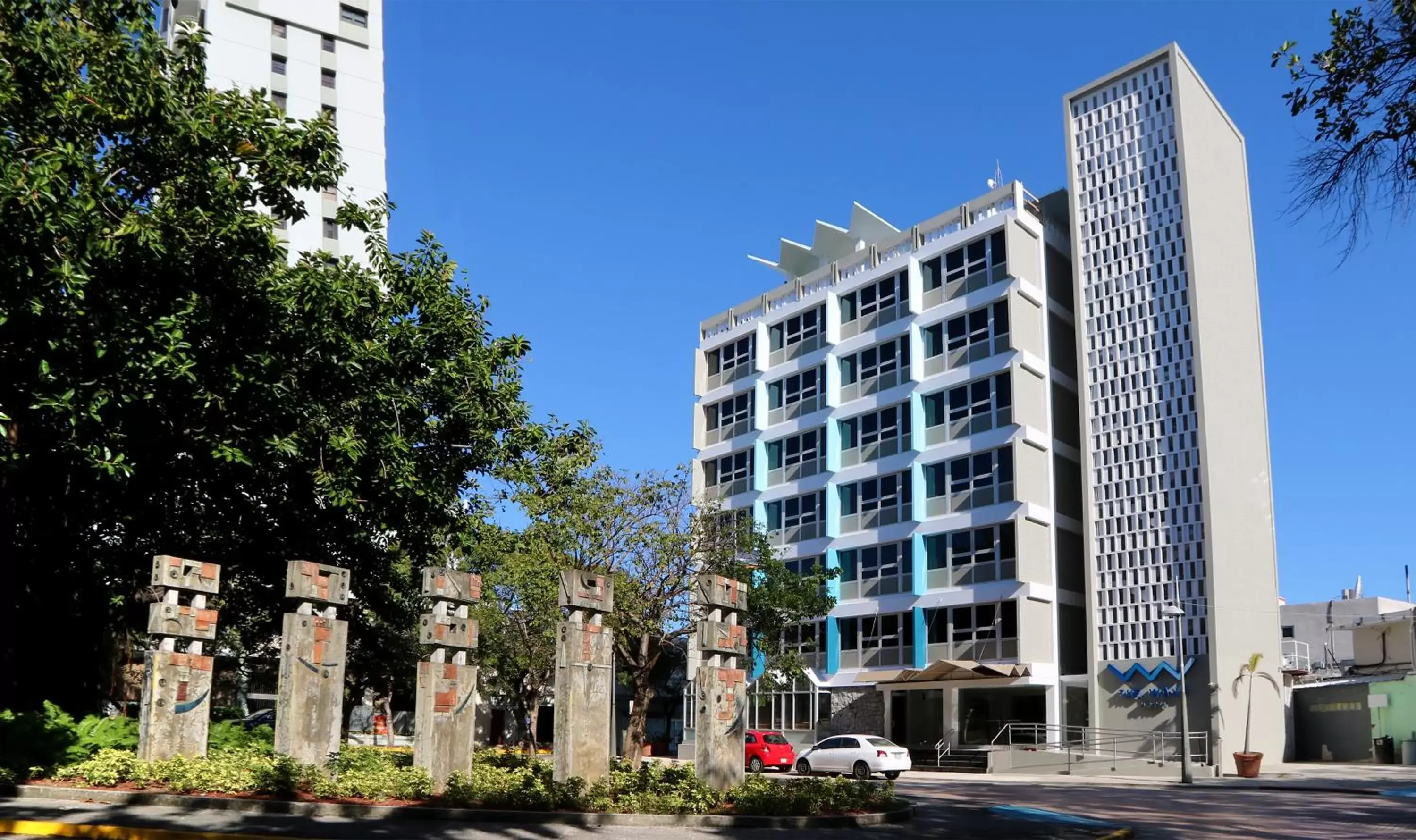 Facade/entrance, Property Building in The Wave Hotel Condado