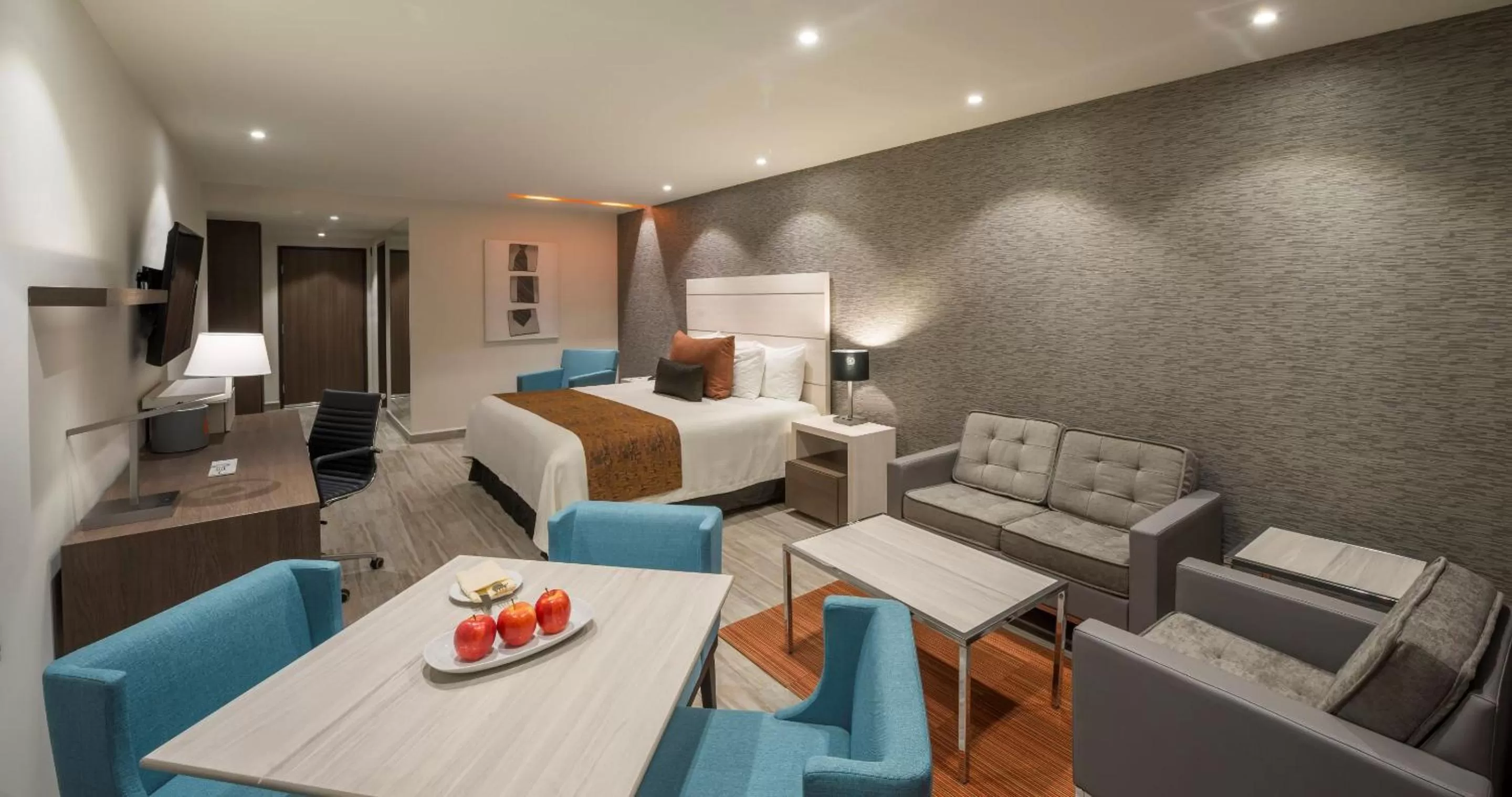 Bedroom, Bed in Real Inn Celaya