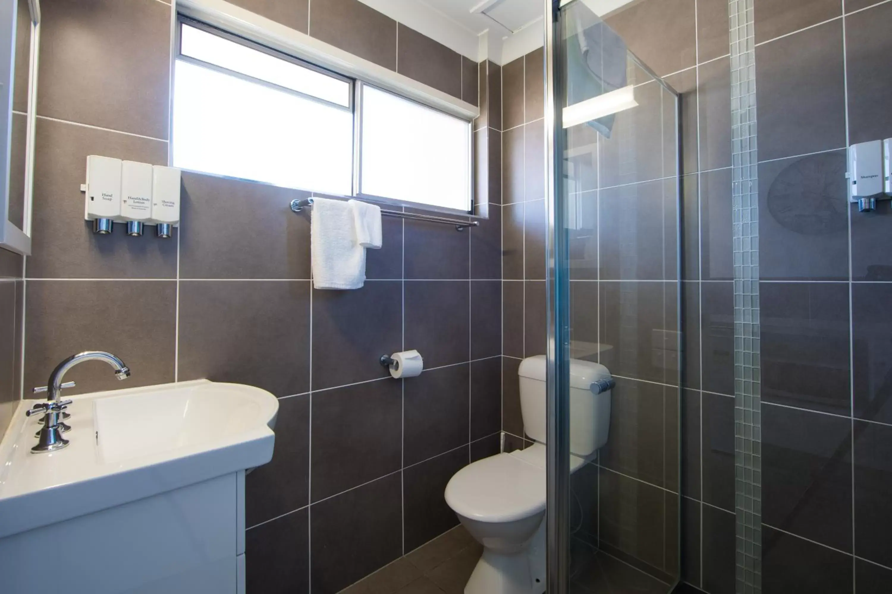 Bathroom in Caboolture Motel