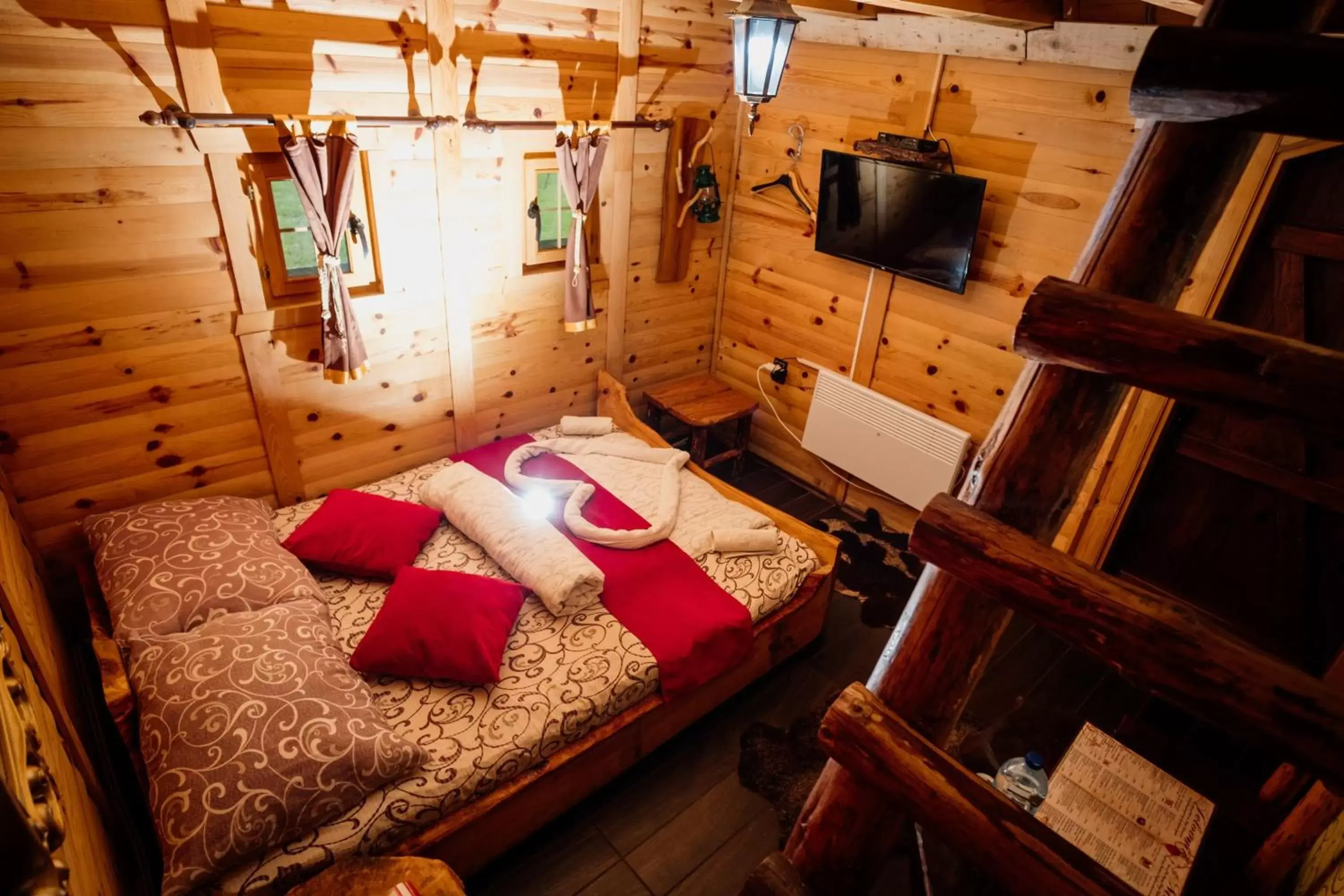 Quadruple Room in Kraljevsko selo Kotromanićevo Quadruple Room in Kraljevsko selo Kotromanićevo