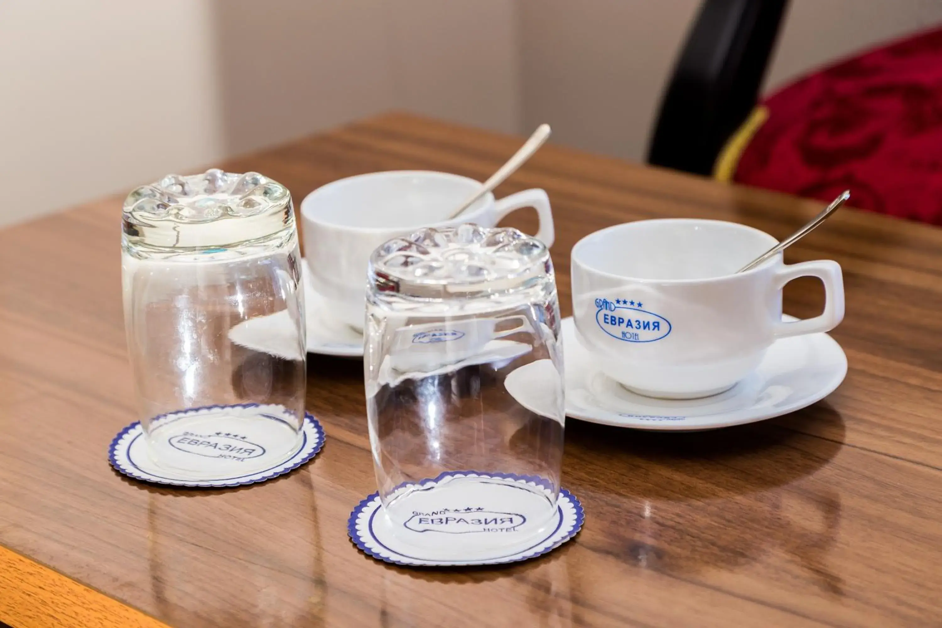 Coffee/tea facilities in Grand Hotel Eurasia