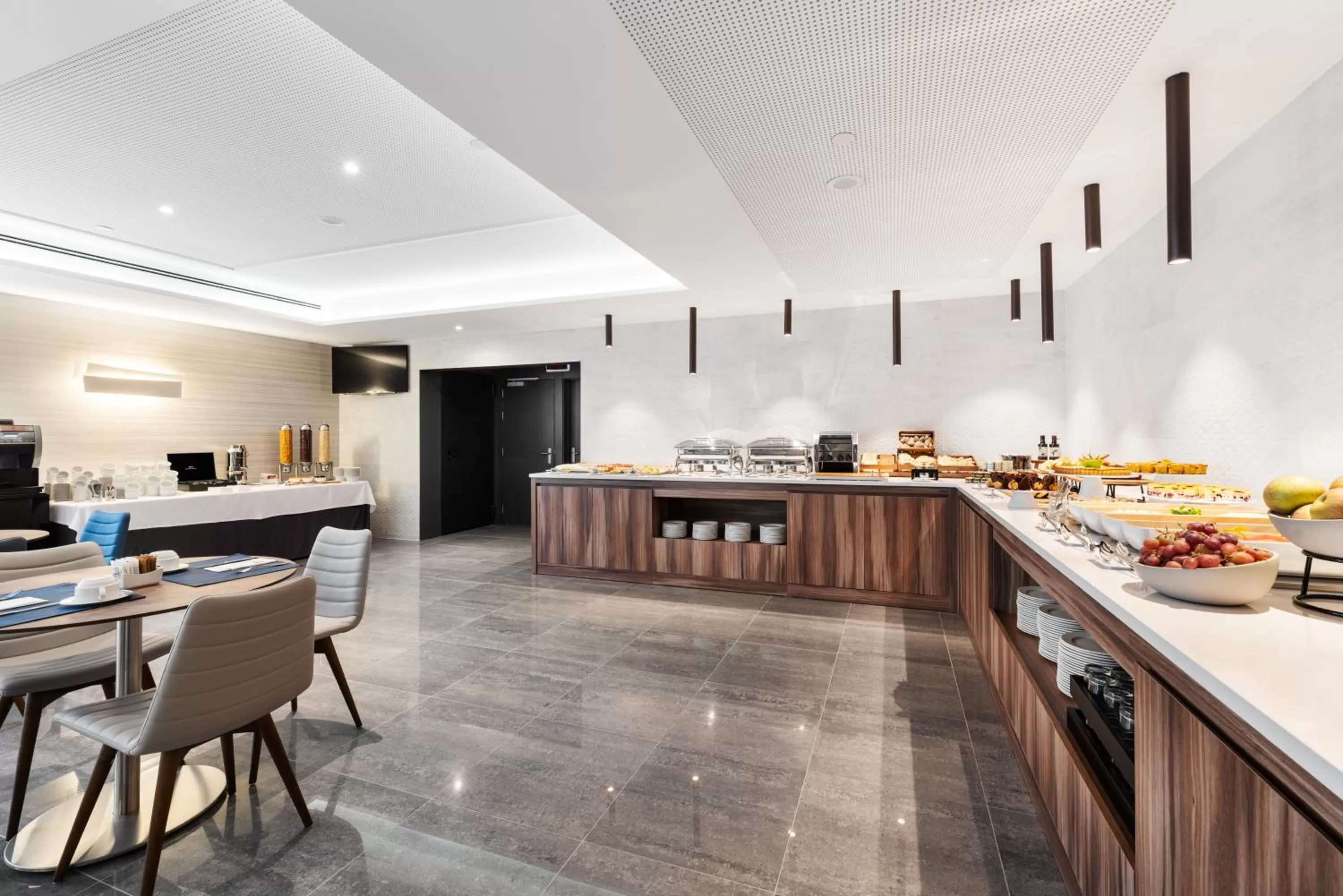 Restaurant/places to eat in Exe Saldanha