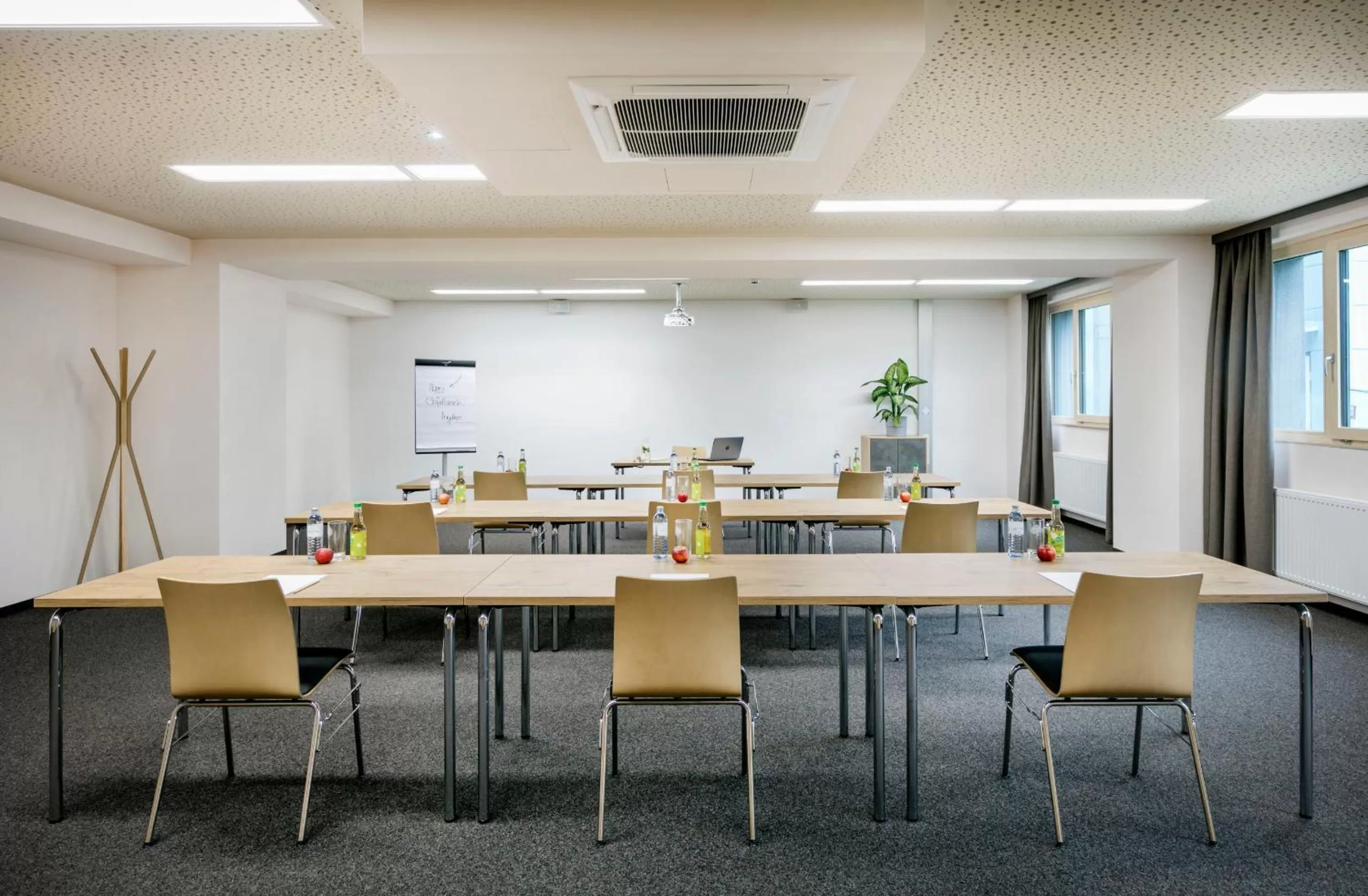 Meeting/conference room in JUFA Hotel Weiz