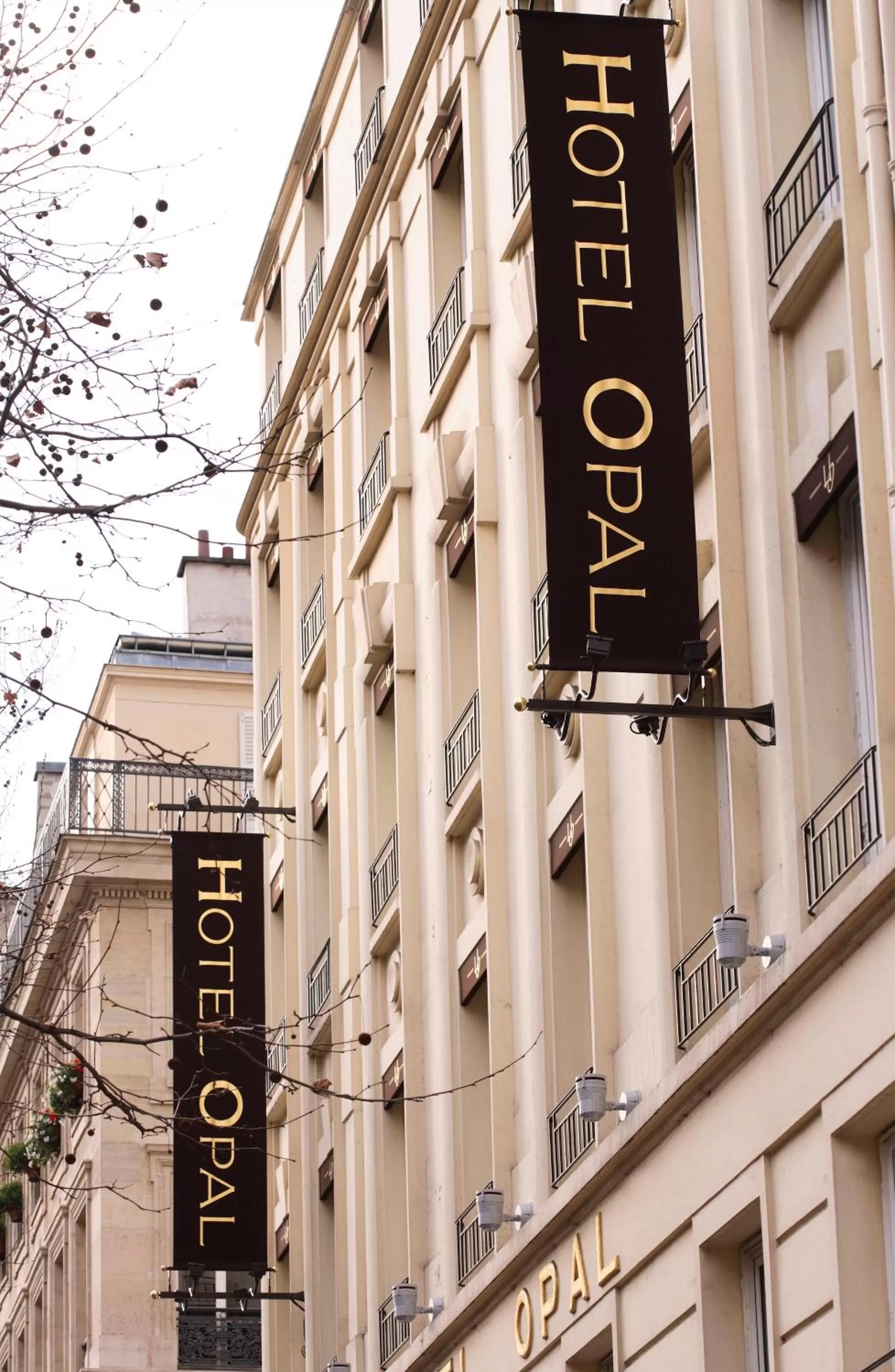 Property building in Hotel Opéra Opal