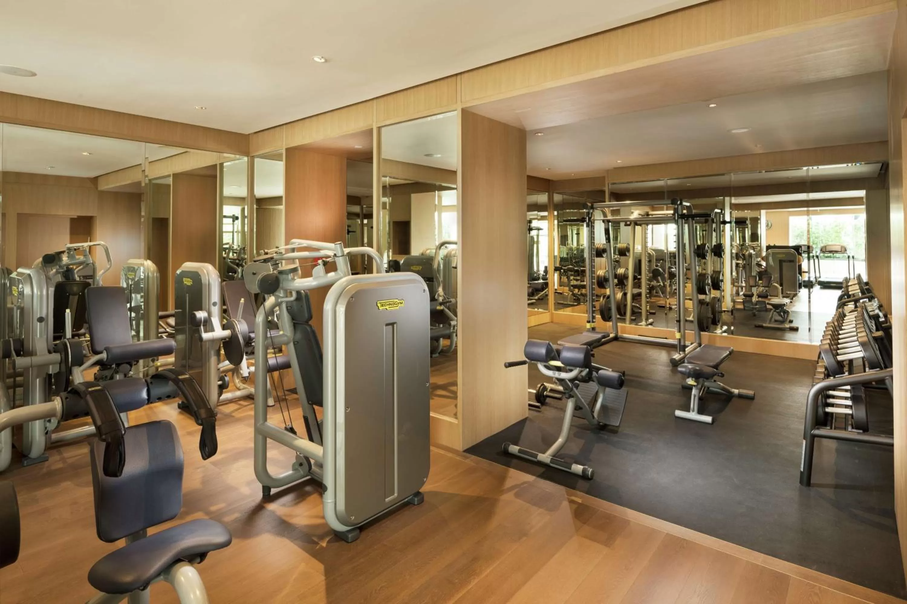 Fitness centre/facilities in Conrad Centennial Singapore