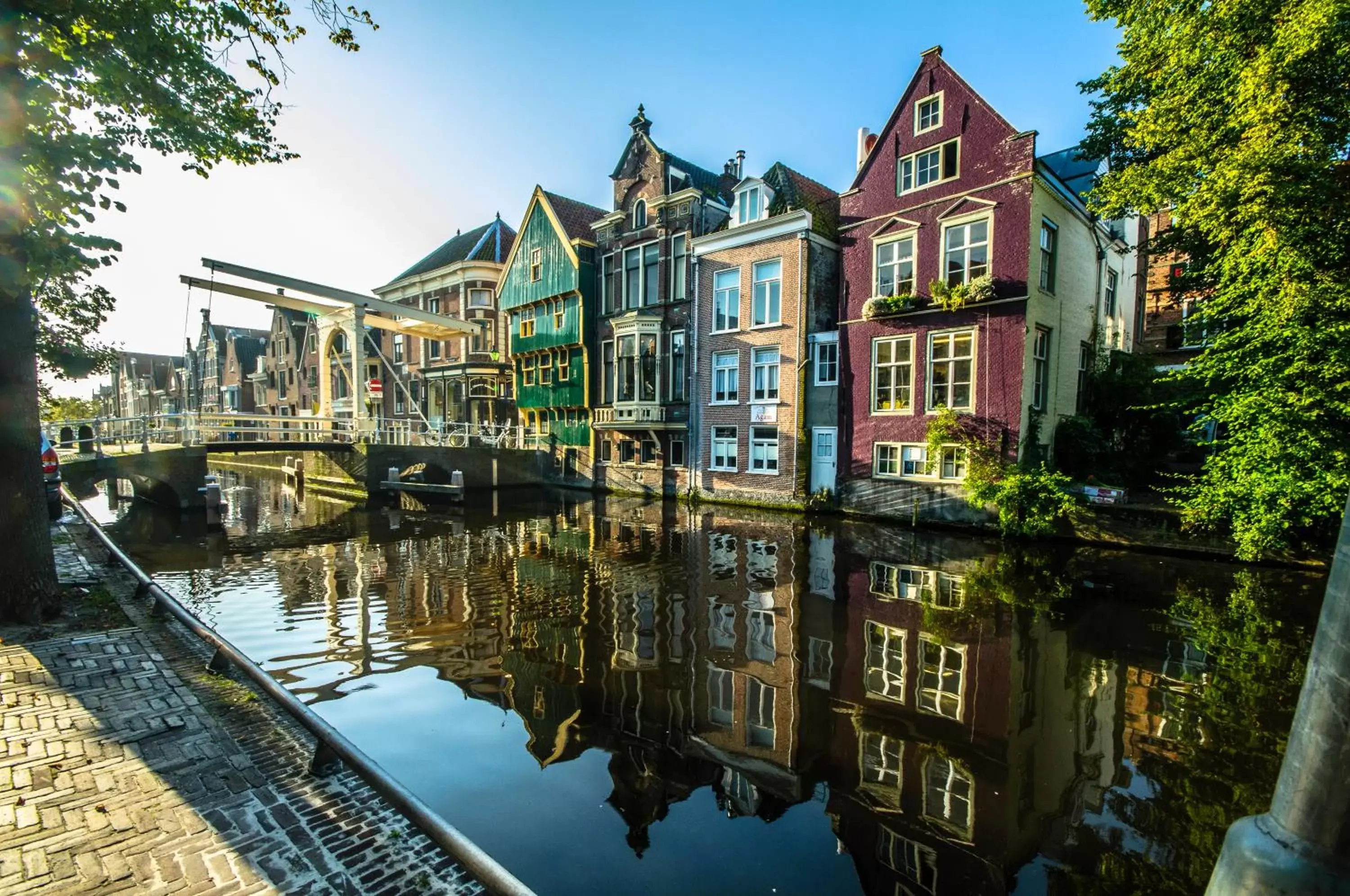 Nearby landmark, Property Building in Hotel Alkmaar