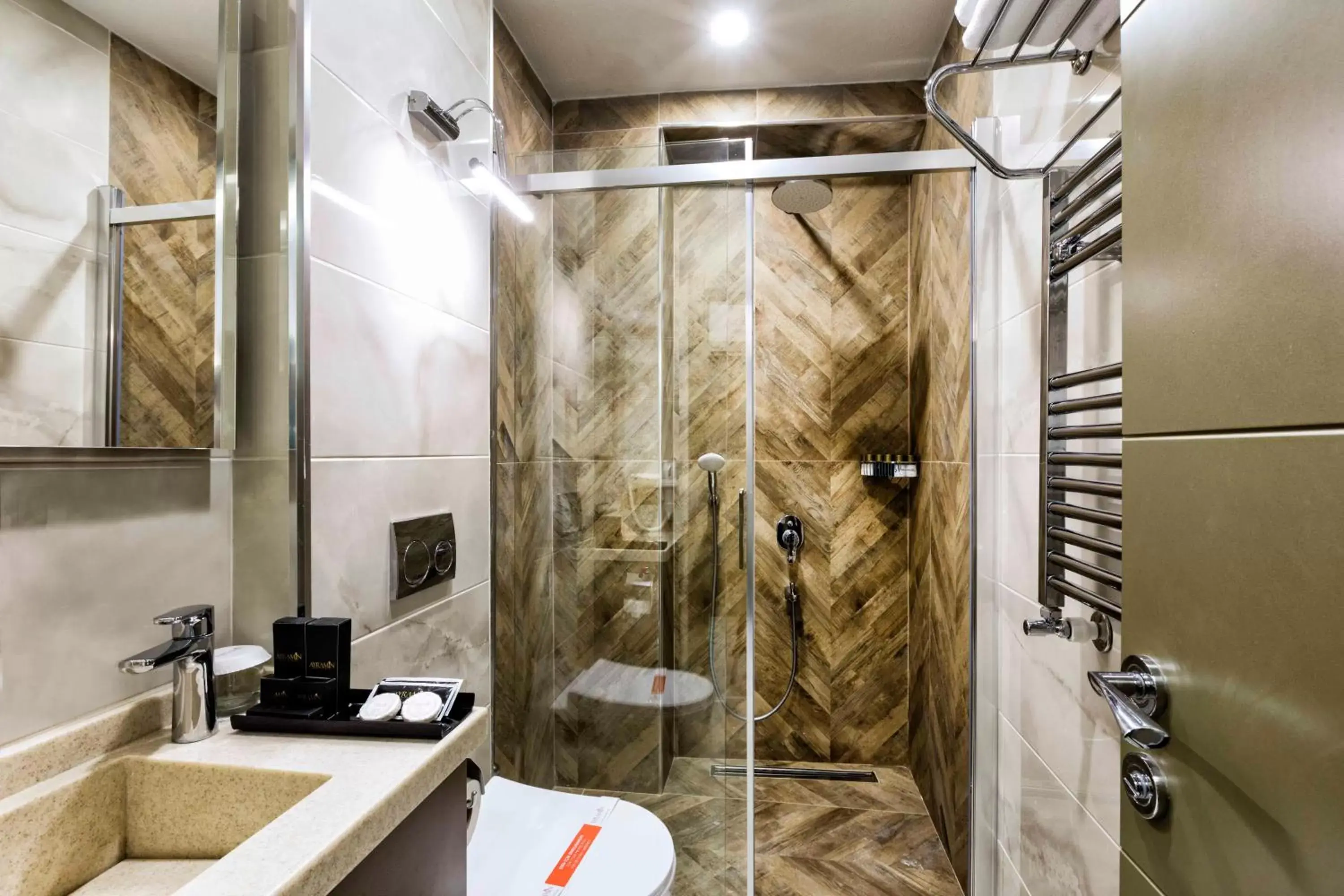 Shower, Bathroom in Ayramin Hotel Taksim