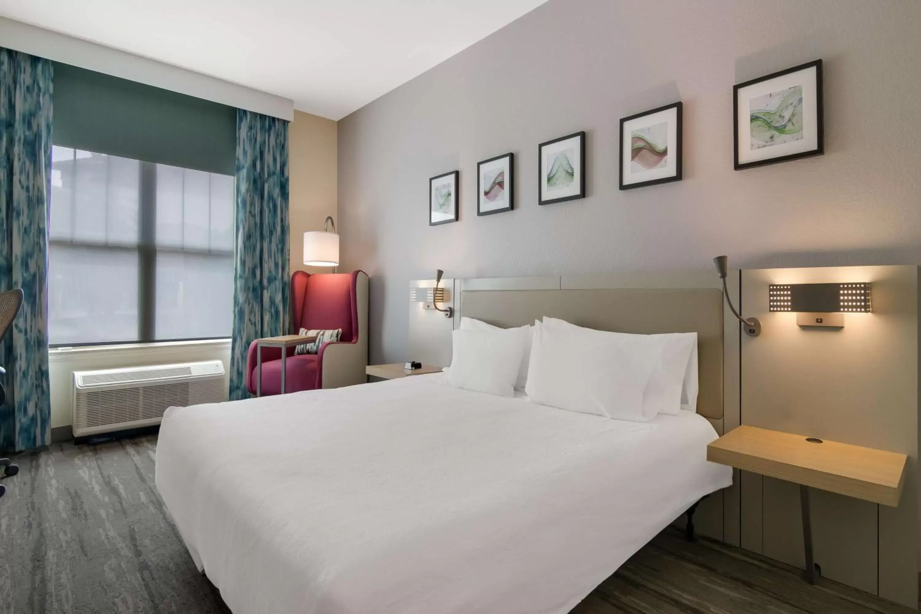 Bed in Hilton Garden Inn Madison West/Middleton Bed in Hilton Garden Inn Madison West/Middleton