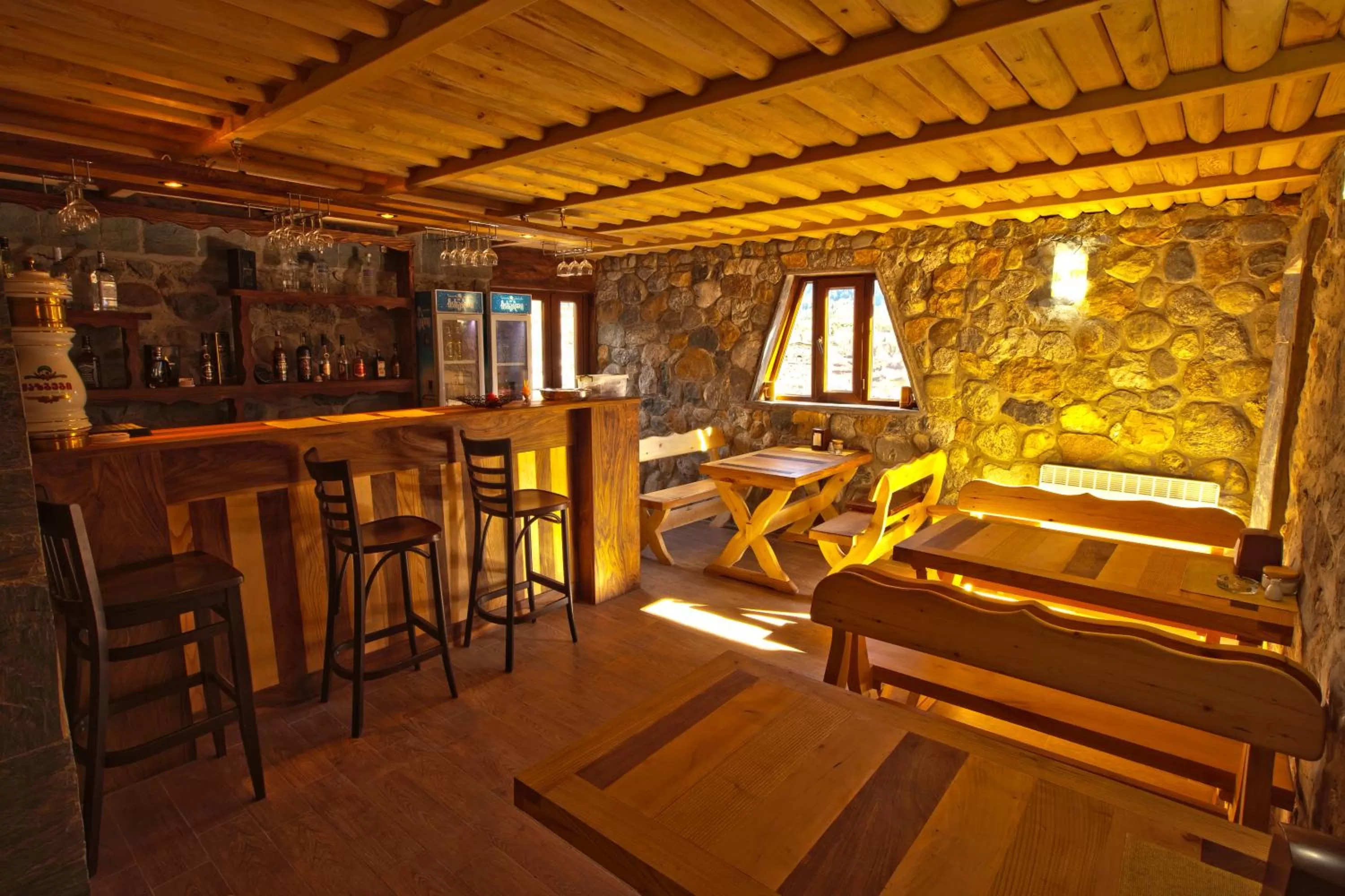 Lounge or bar in Hotel Old House Mestia