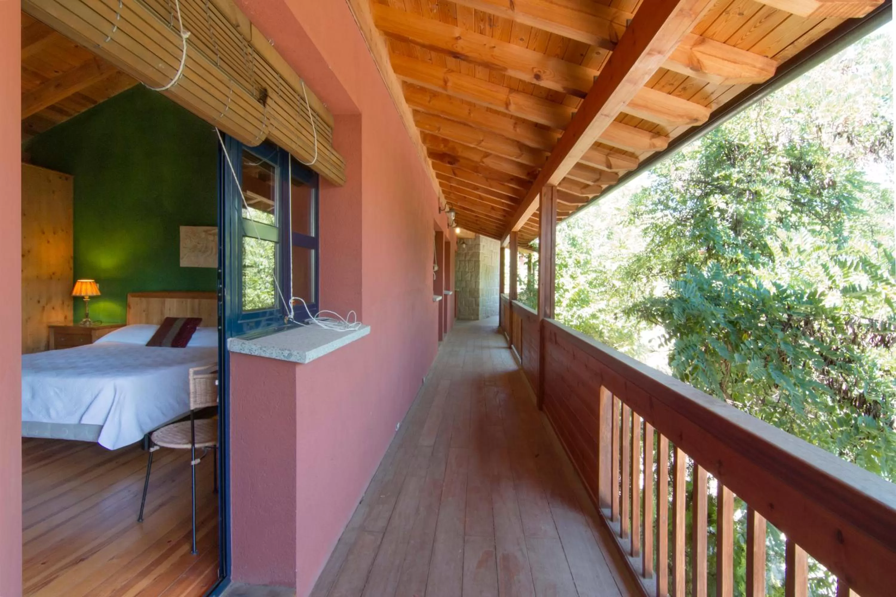 Balcony/Terrace, Bed in Hotel Sara De Ur