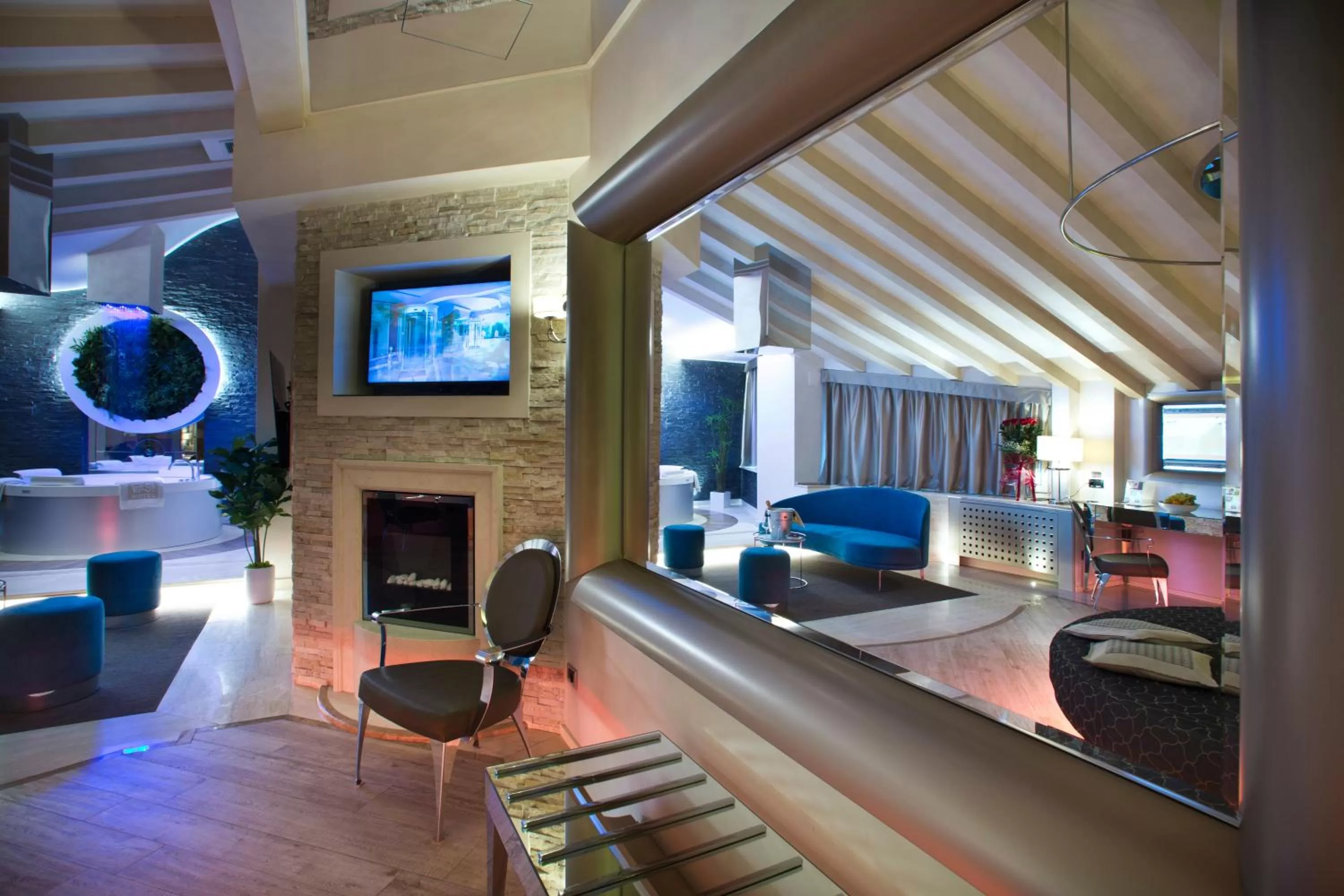 Vip's Motel Luxury Accommodation & Spa