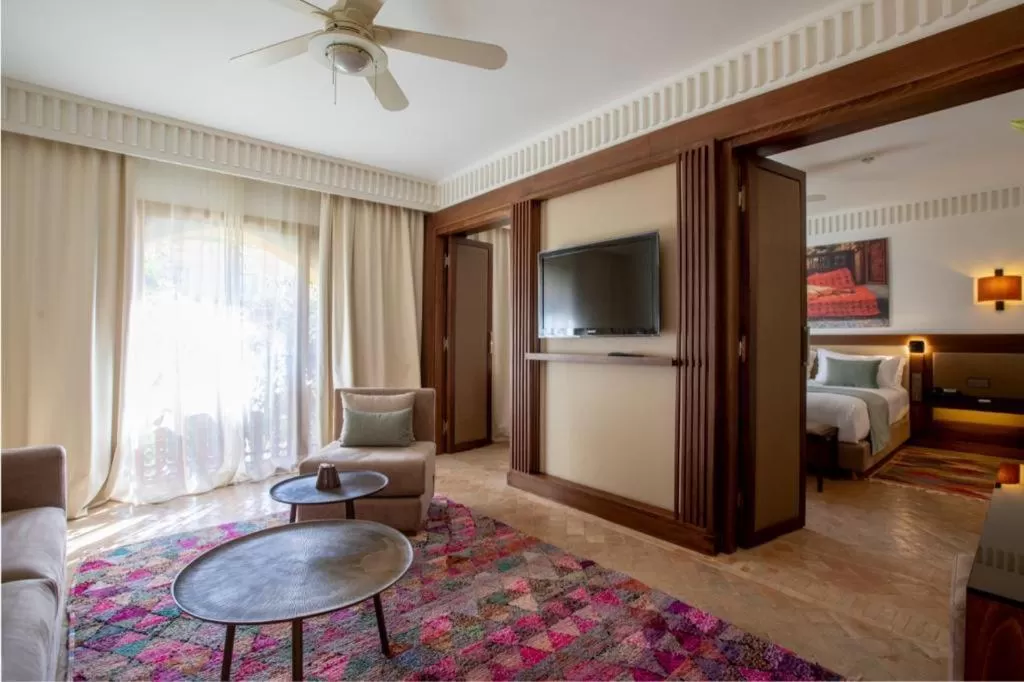 Living room, Bed in Les Jardins De La Koutoubia